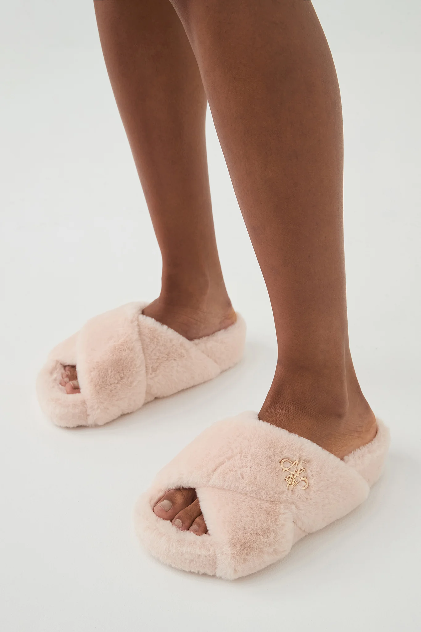 Agora Platform Slipper