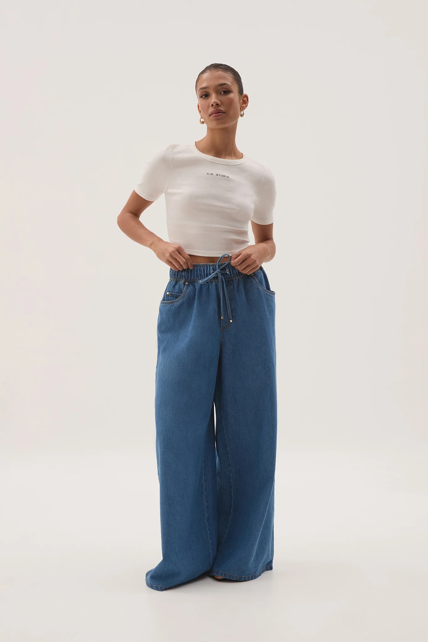 Cowrie Cropped Tee
