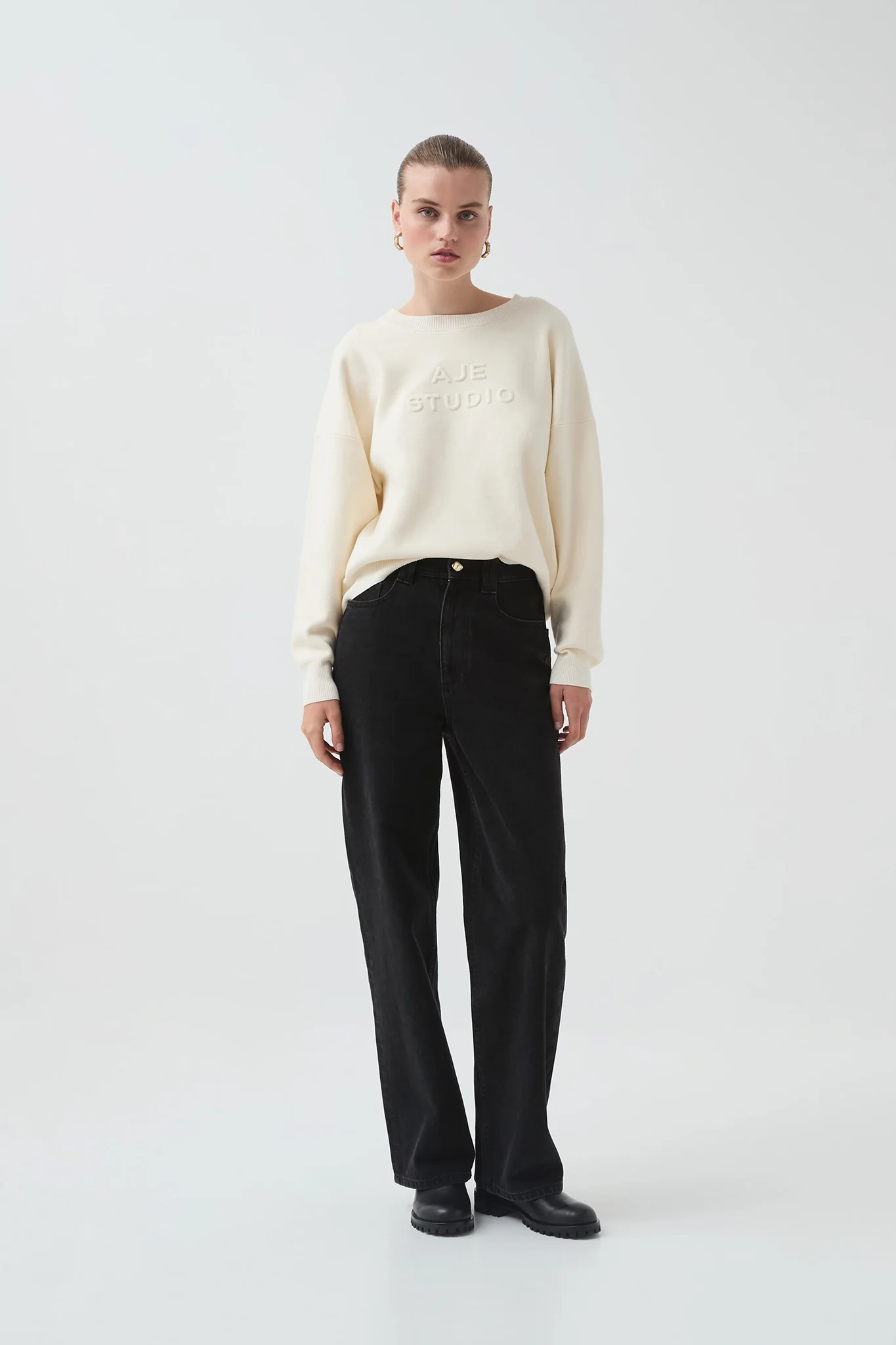Core Knit Logo Jumper