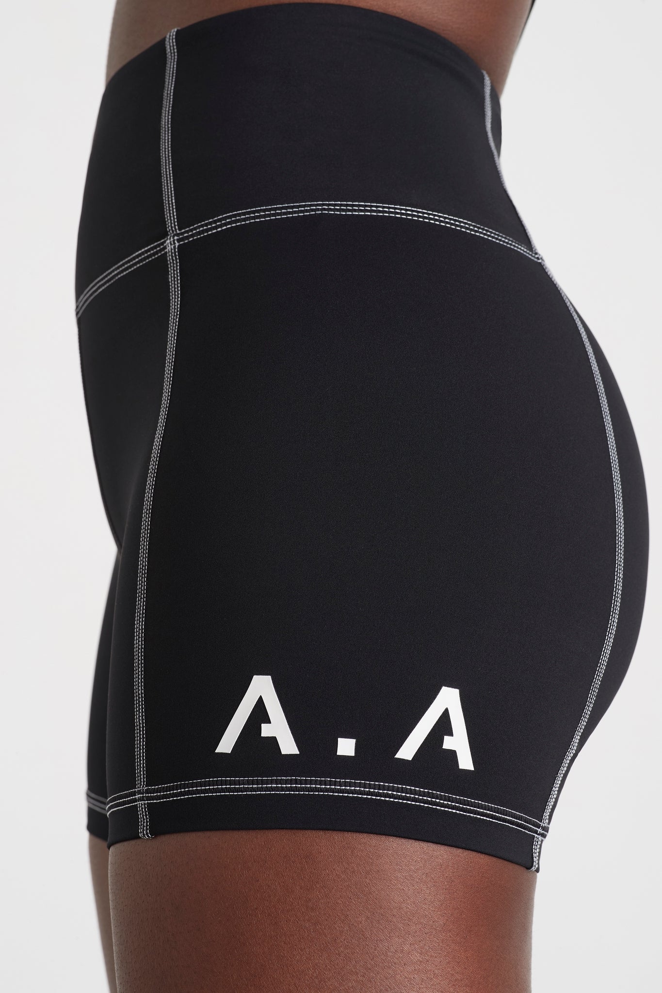 Classic Logo Short Bike Shorts 605