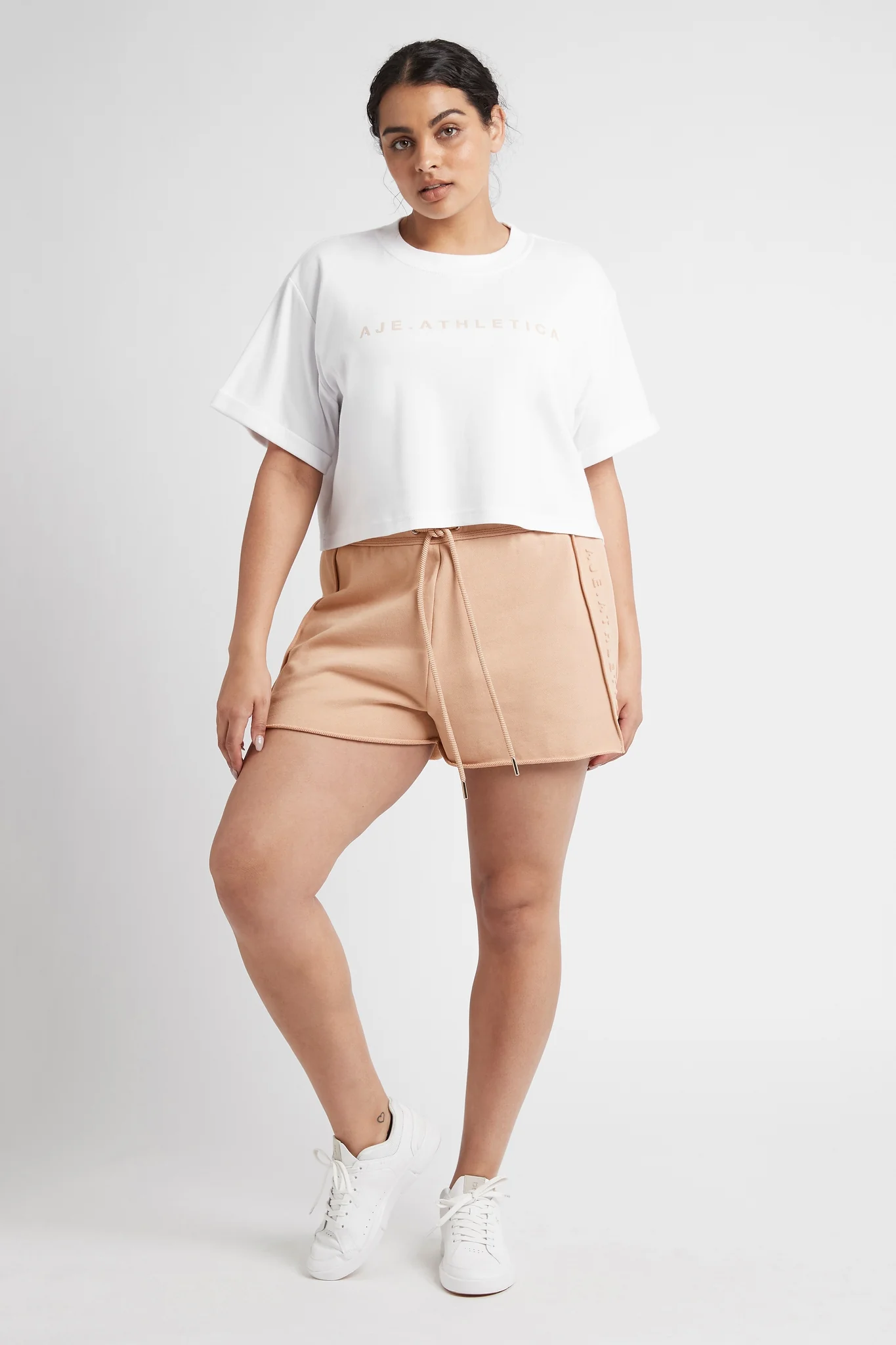 Cropped Signature Logo T-Shirt 104