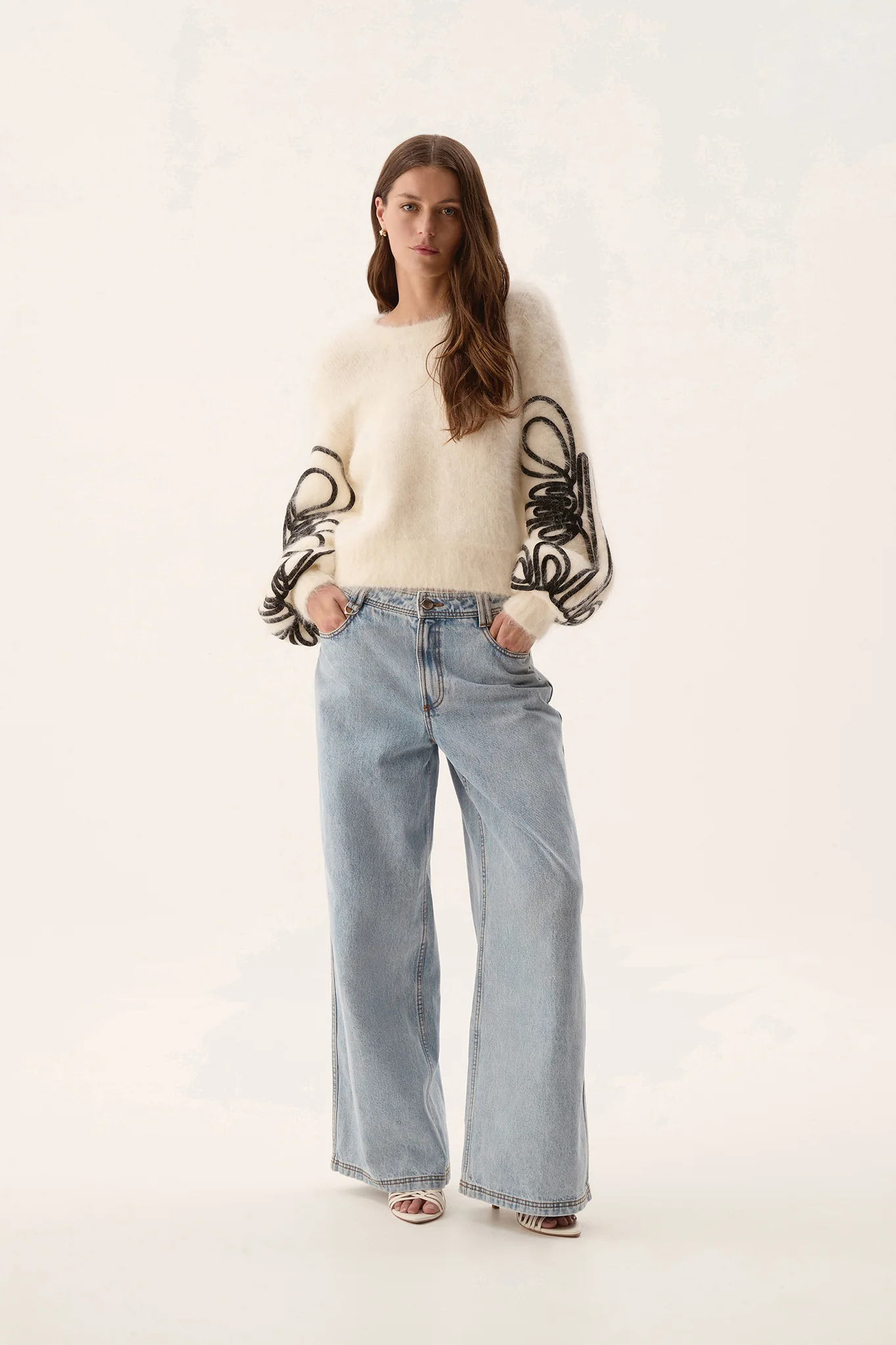 Freeflow Blouson Sleeve Knit