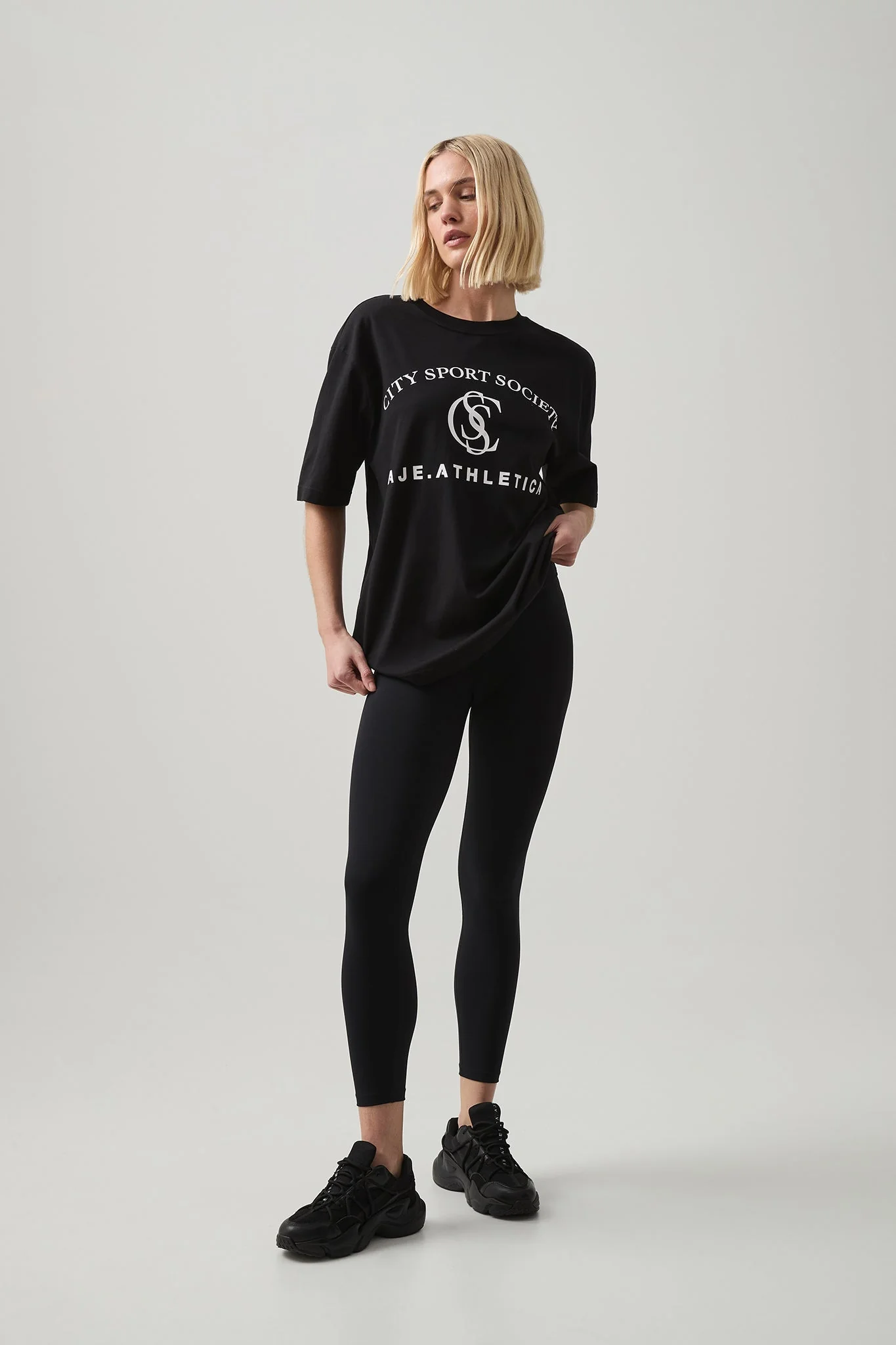 Logo Tee 102