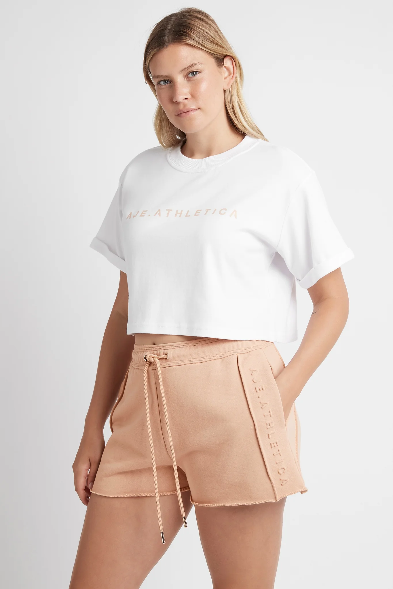 Cropped Signature Logo T-Shirt 104