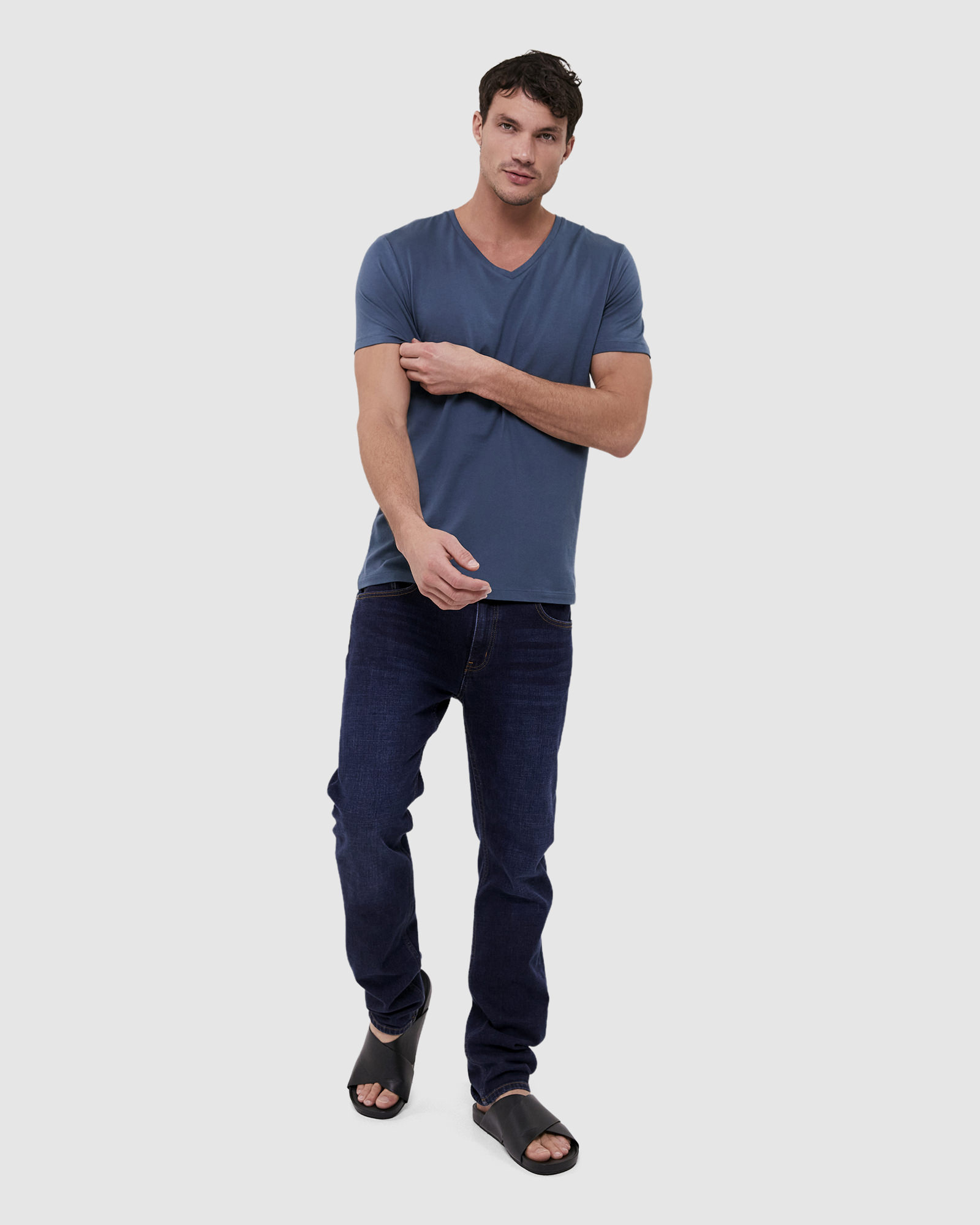 Daniel V Neck Tee