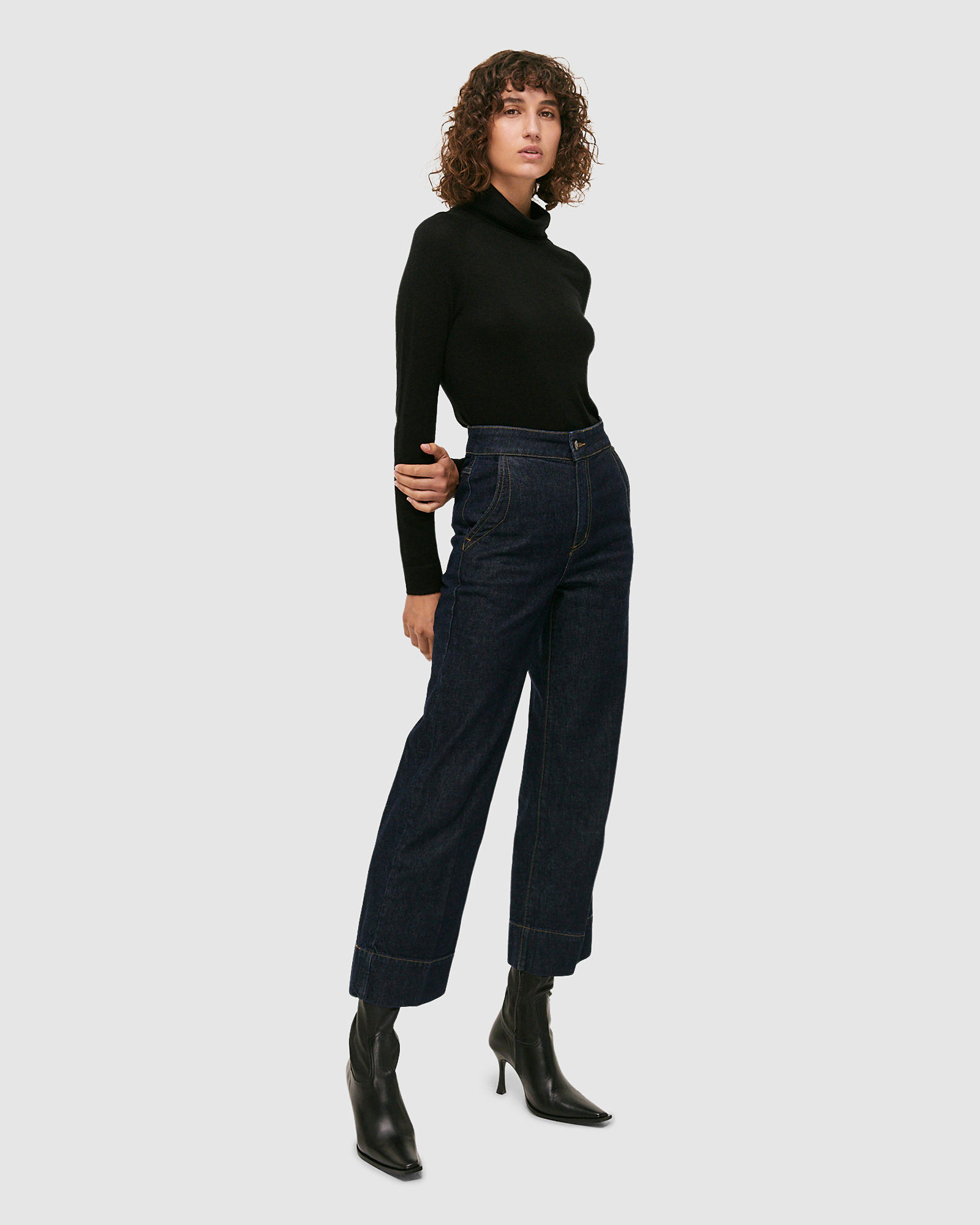 Laura Cashmere Blend Turtleneck Knit