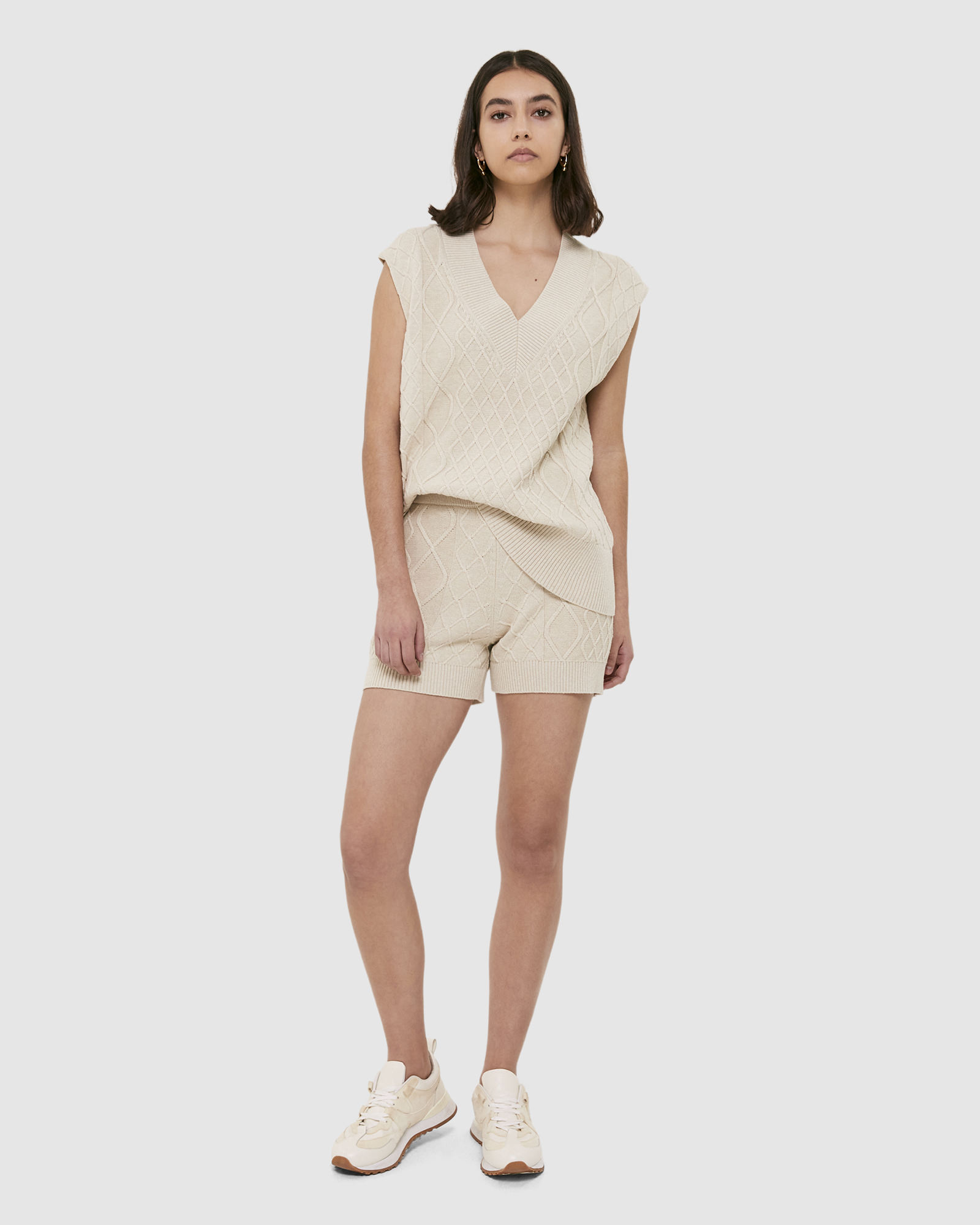 Eve Cable Vest