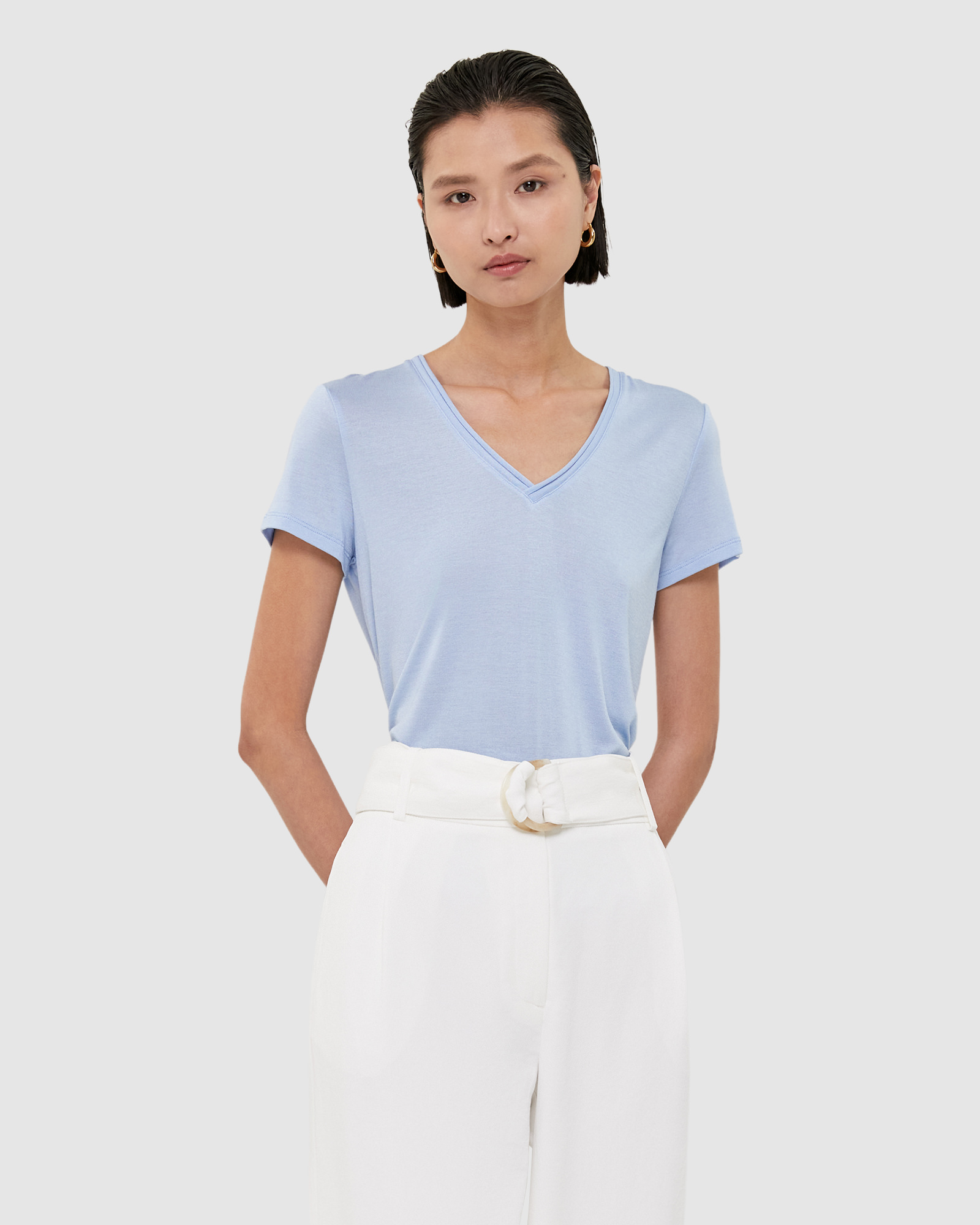 Antonia V Neck Tee