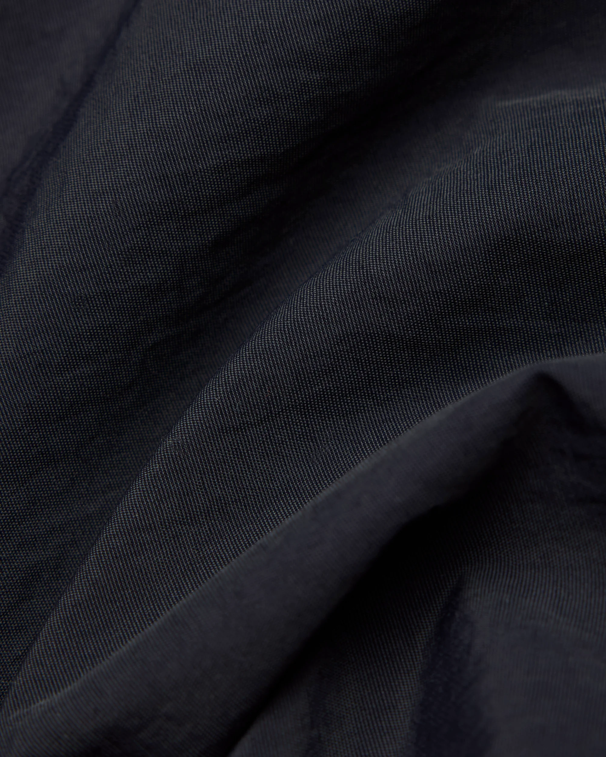 Textured Nylon Deck Slim Swim Short 4.5