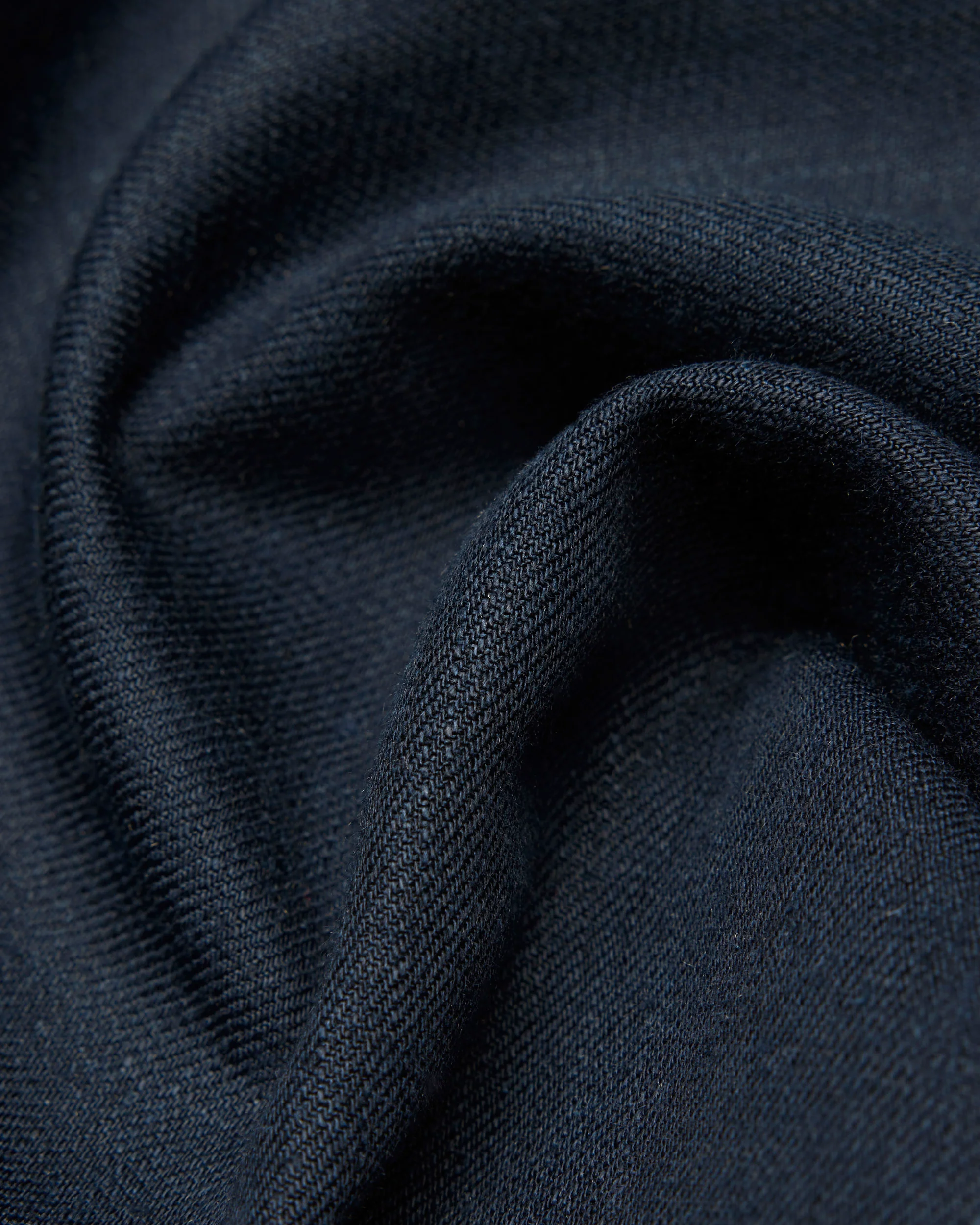 Linen Venue Standard Short 7