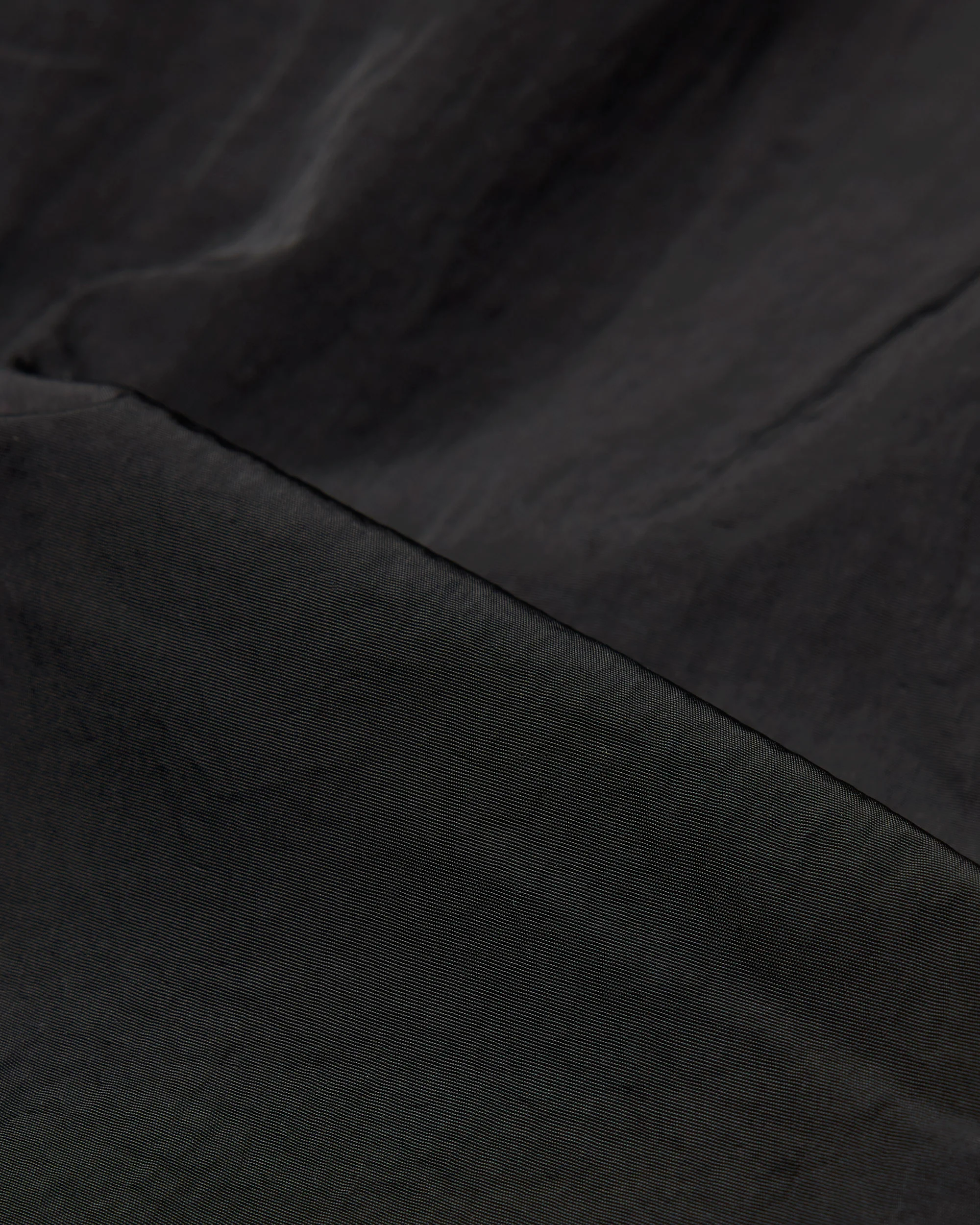 Crinkle Nylon Radar Standard Short 6