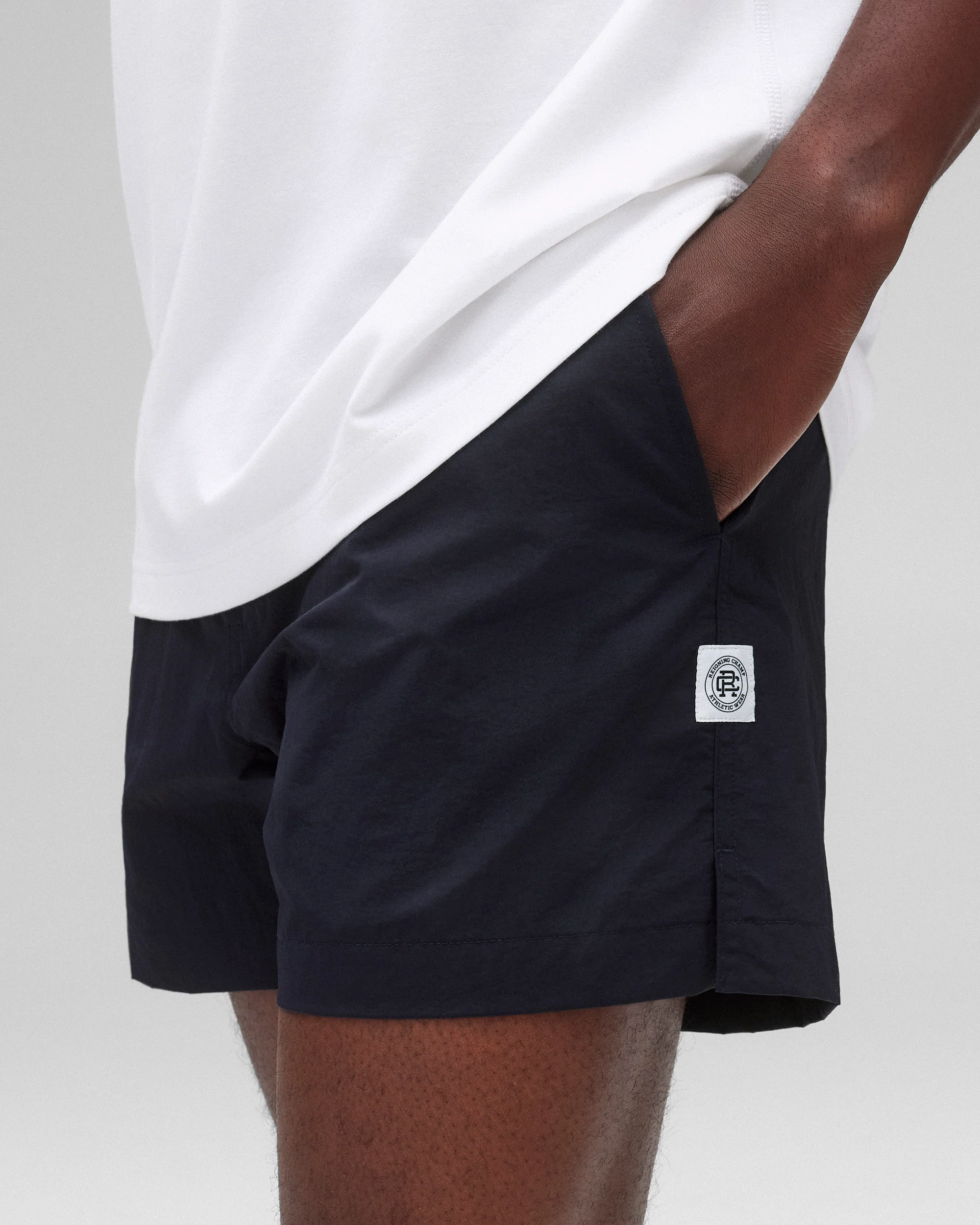 Textured Nylon Deck Slim Short 4.5 - Vault