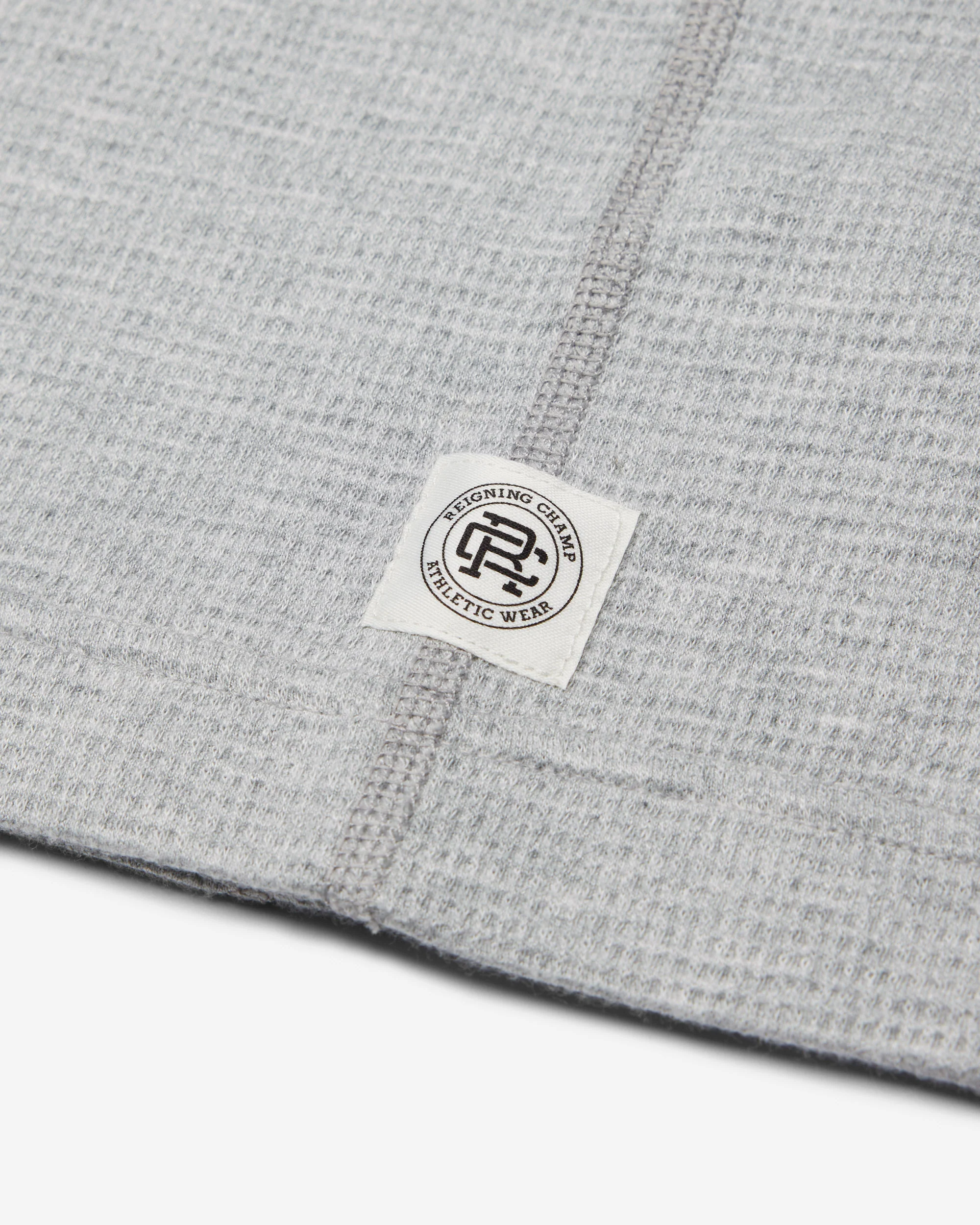 Lightweight Waffle Standard Henley