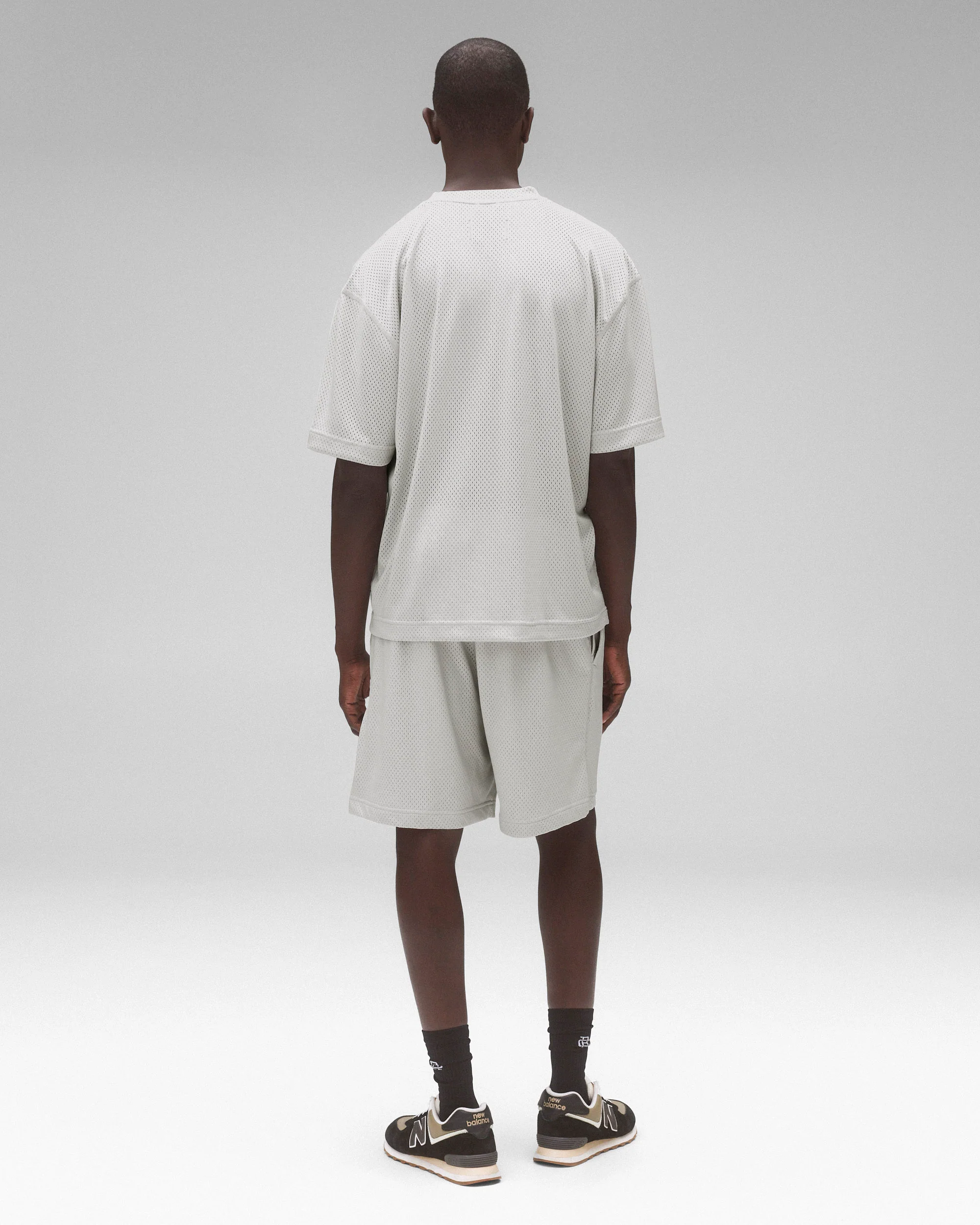 Athletic Mesh Relaxed Short 7