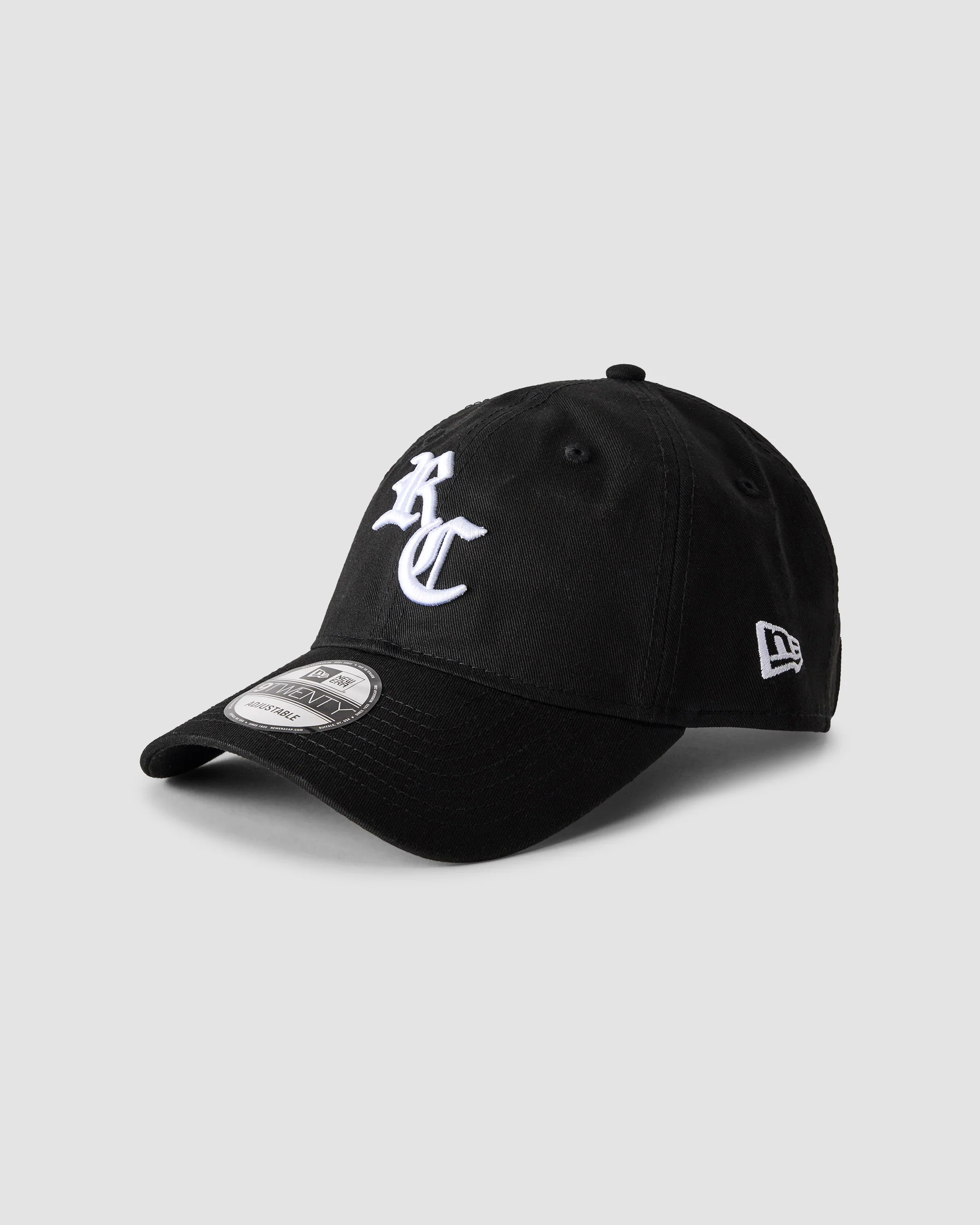 New Era 9Twenty Old English Cap