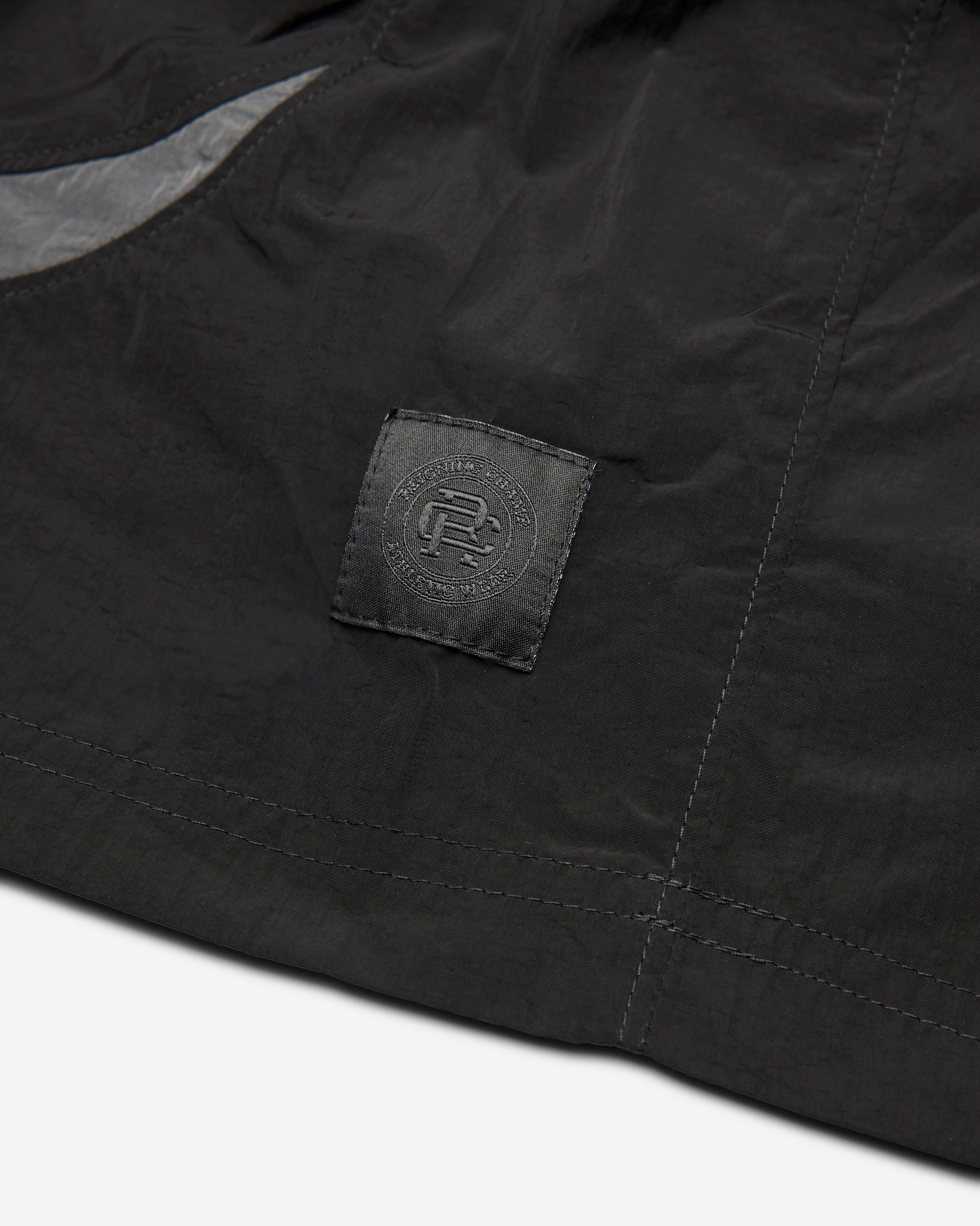 Crinkle Nylon Radar Standard Short 6