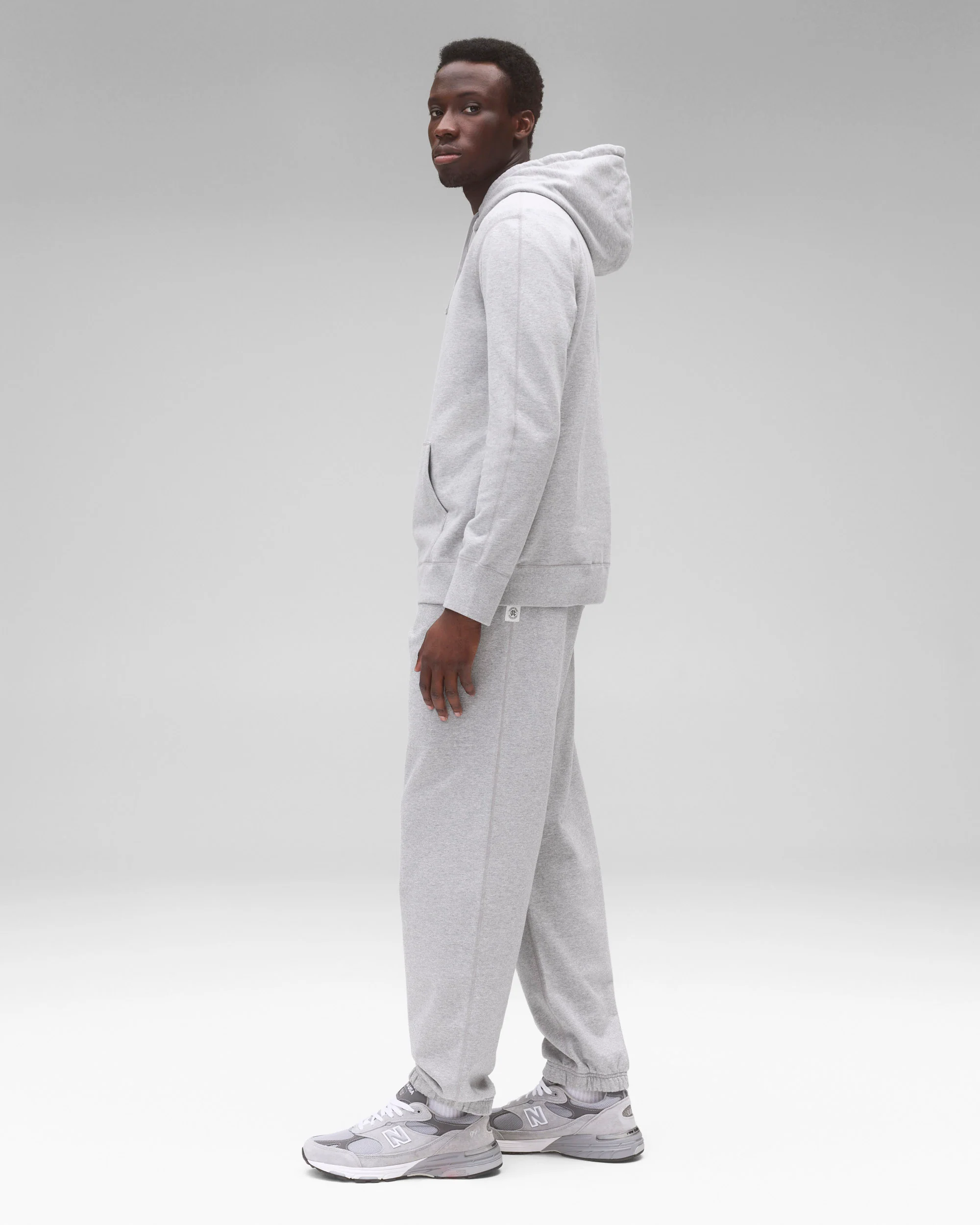 Midweight Terry Relaxed Cuffed Sweatpant