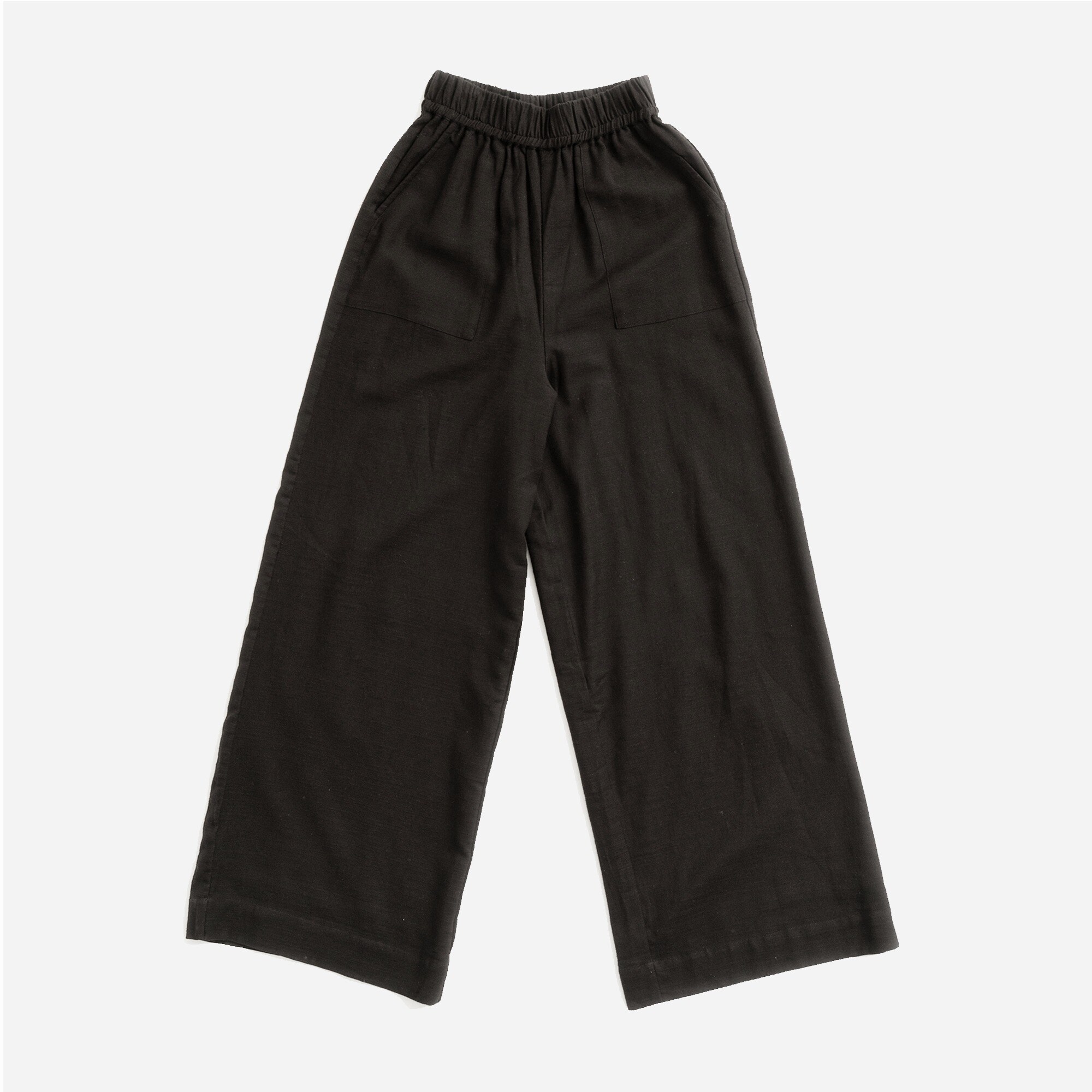 LAUDE the Label Everyday Crop Pant in Natural