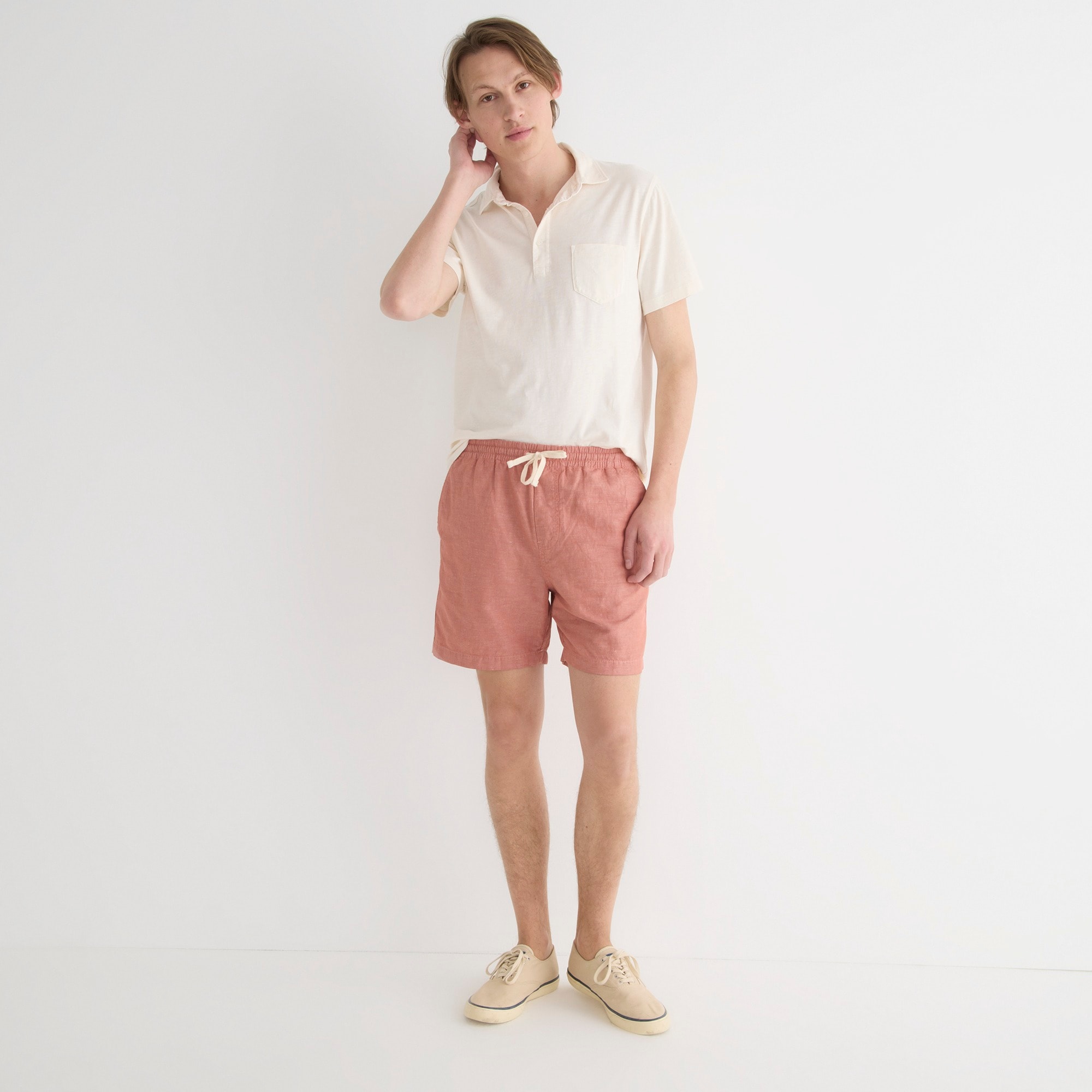6" dock short in cotton-linen blend