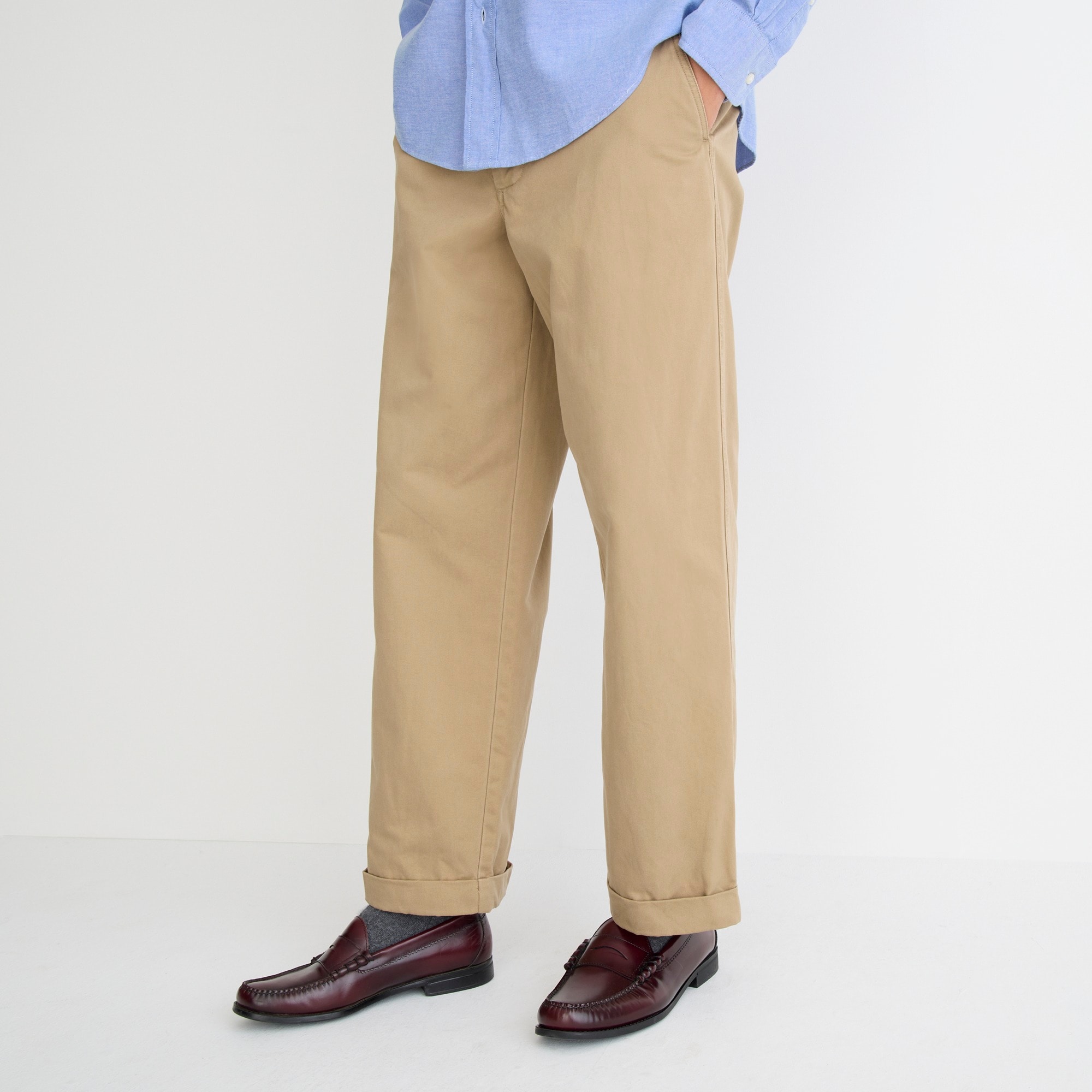 Giant-fit chino pant