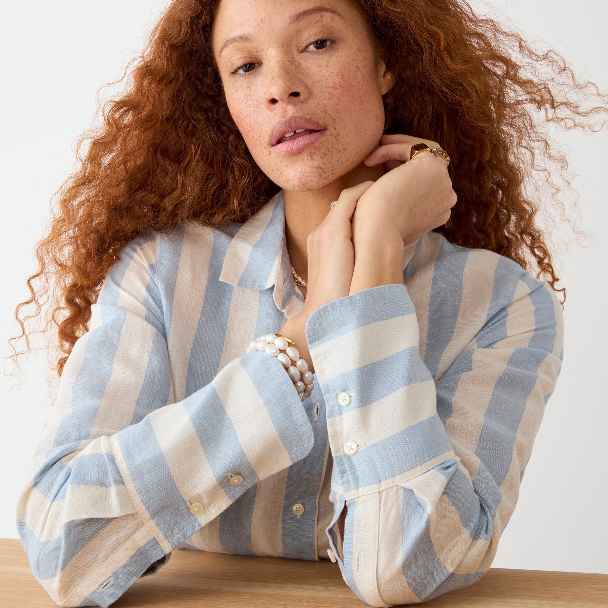 Long beach shirt in striped linen-cotton blend