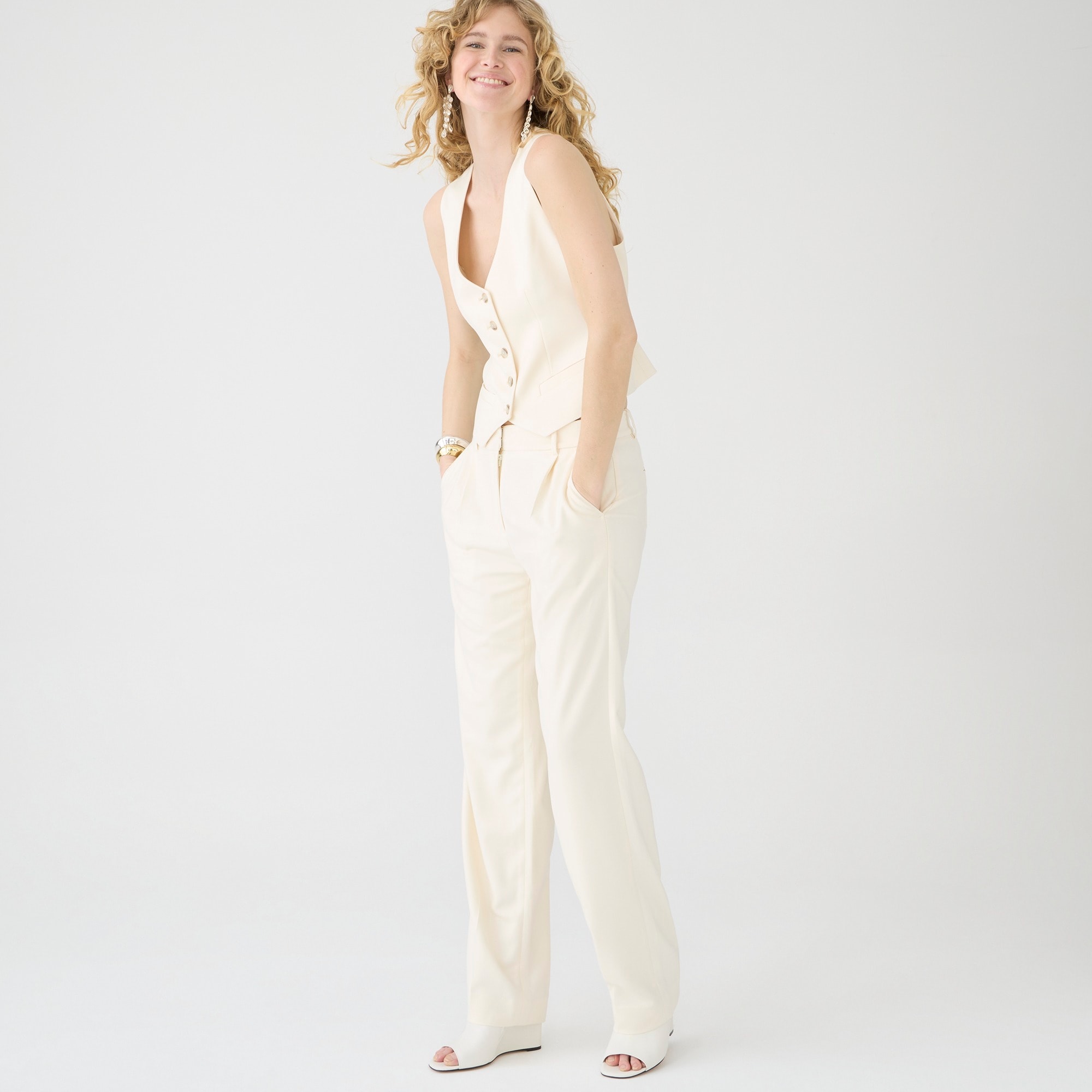 Essential pant in drapey twill