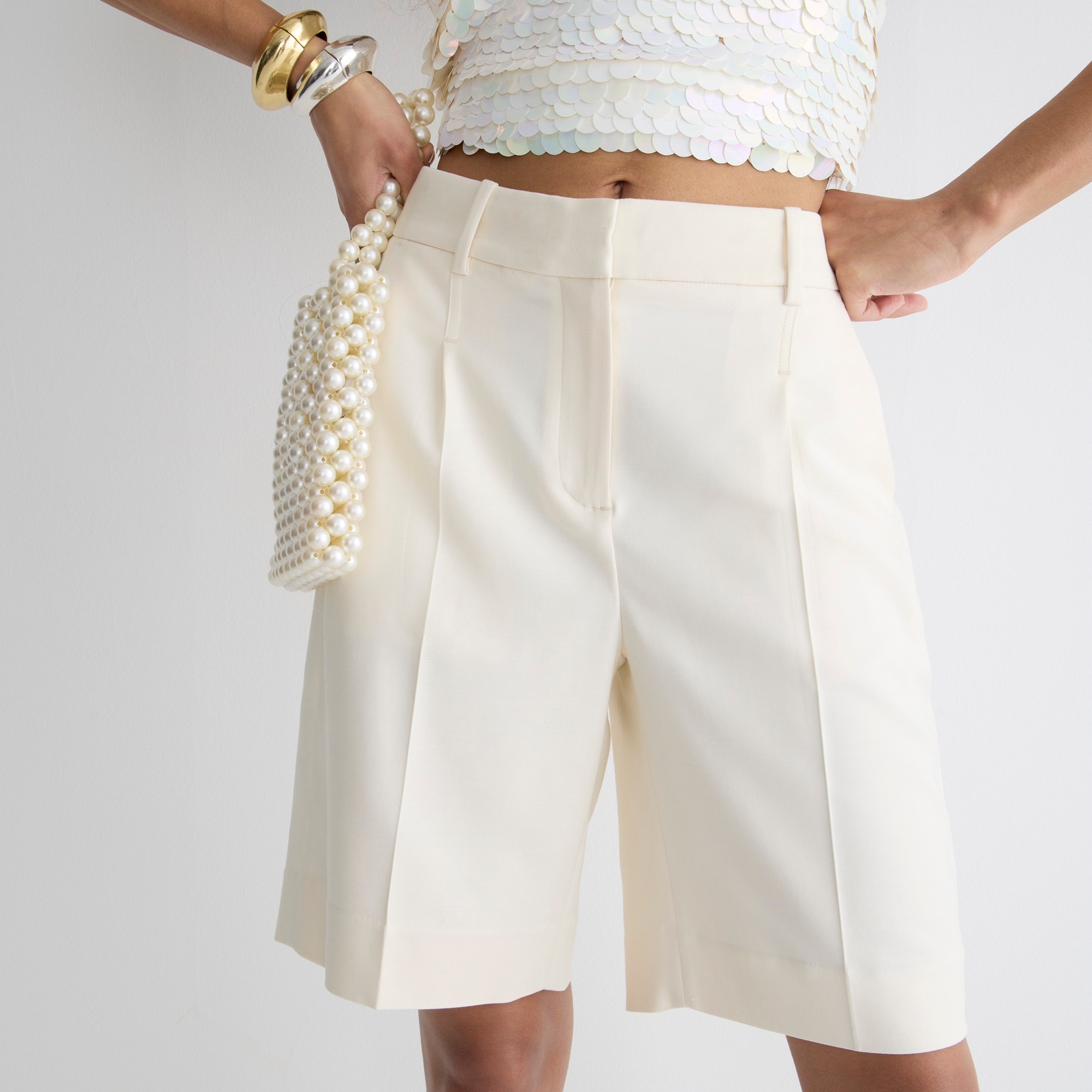 High-rise trouser short in drapey twill