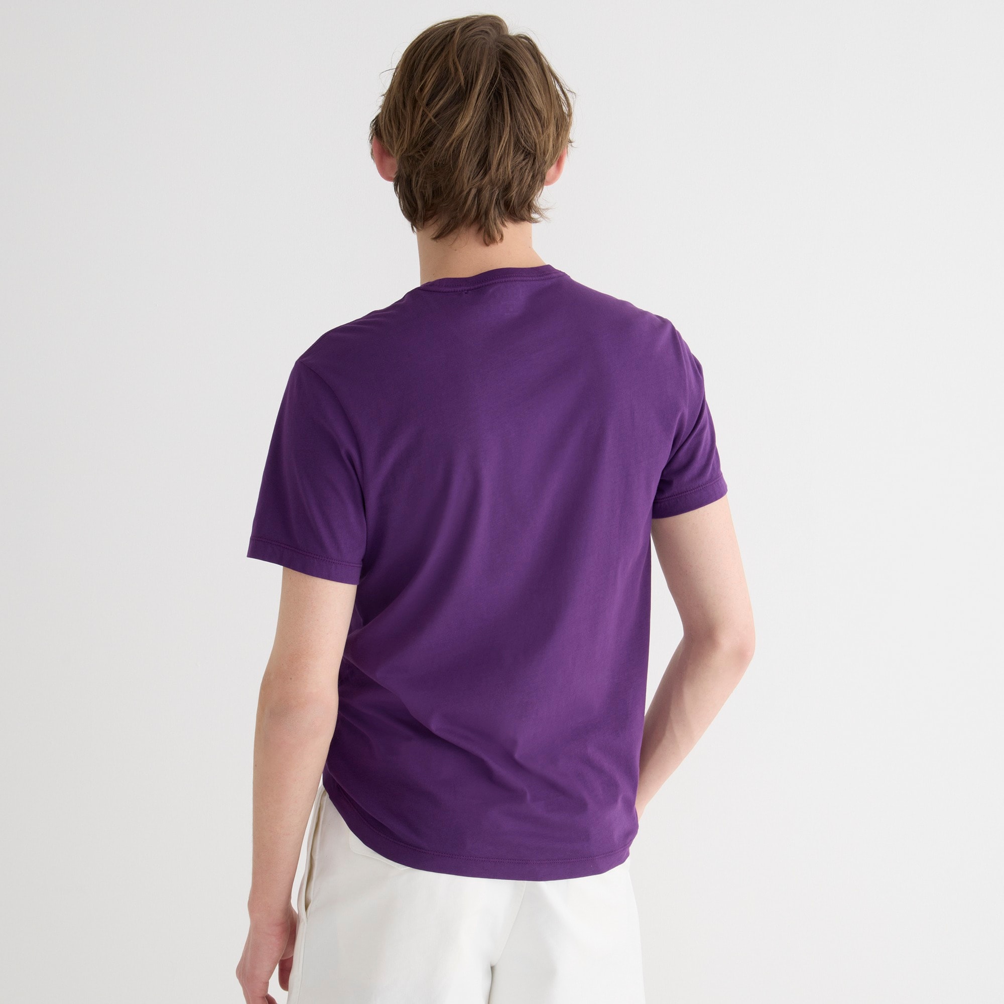 Broken-in short-sleeve pocket T-shirt