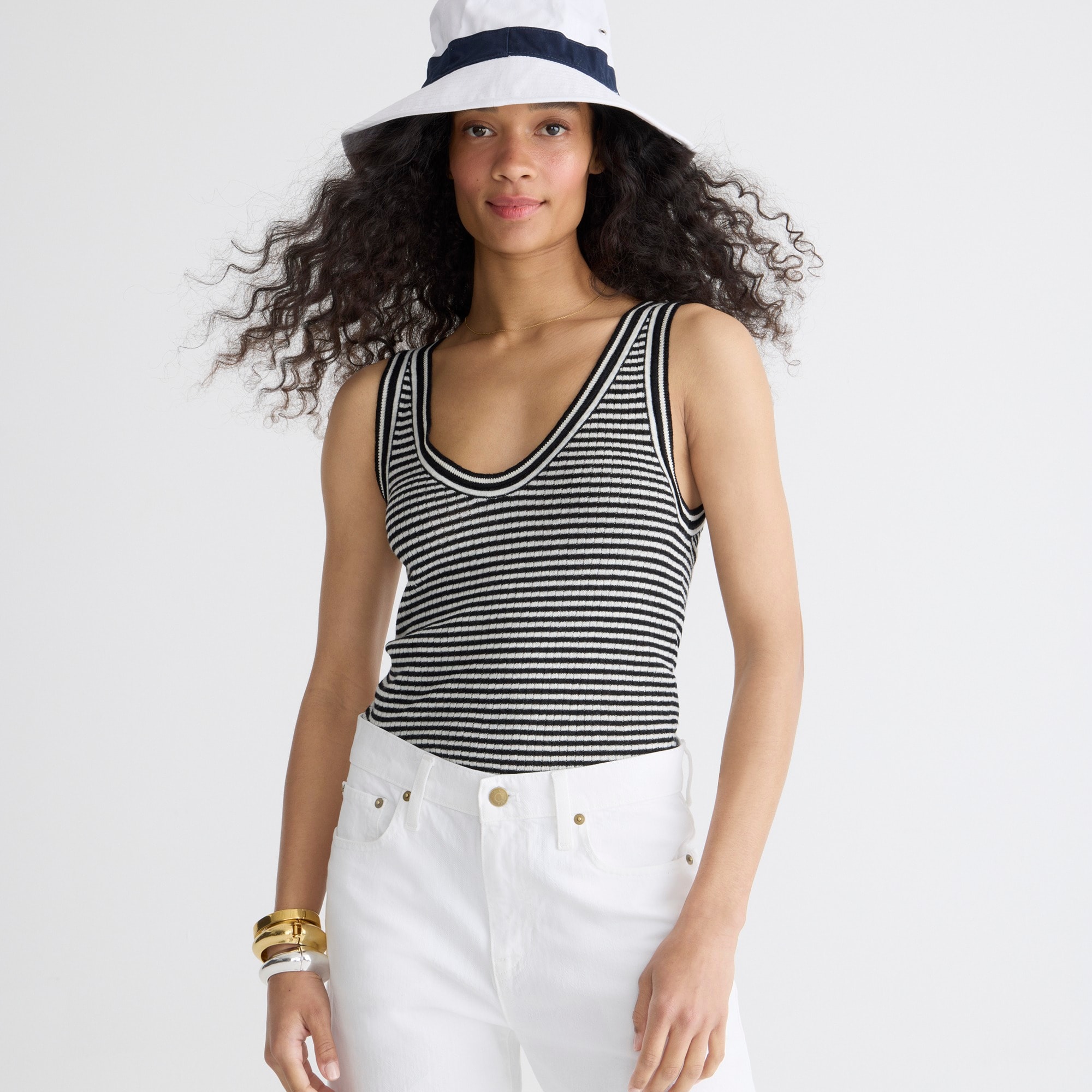 Merino-linen blend sweater-tank in stripe