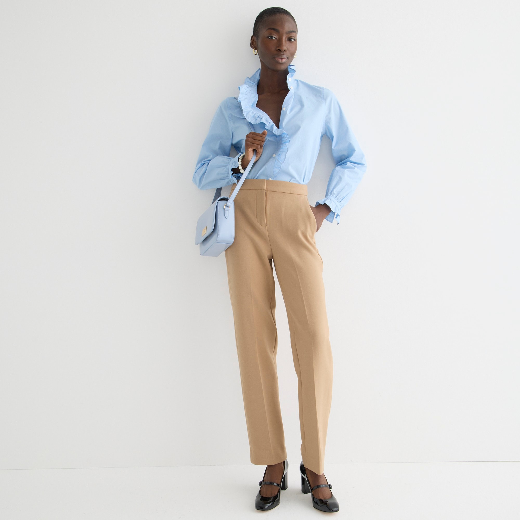 Kate straight-leg pant in four-season stretch