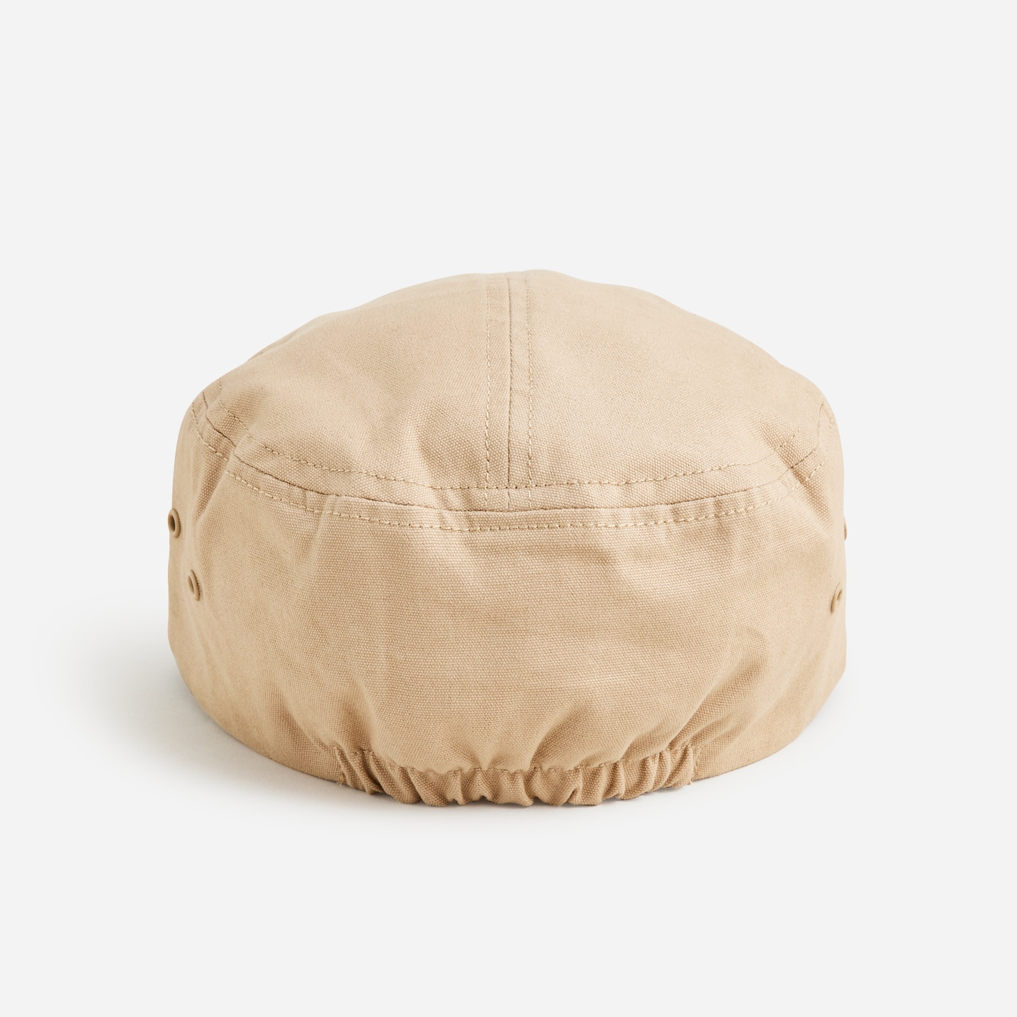 Three-panel cap