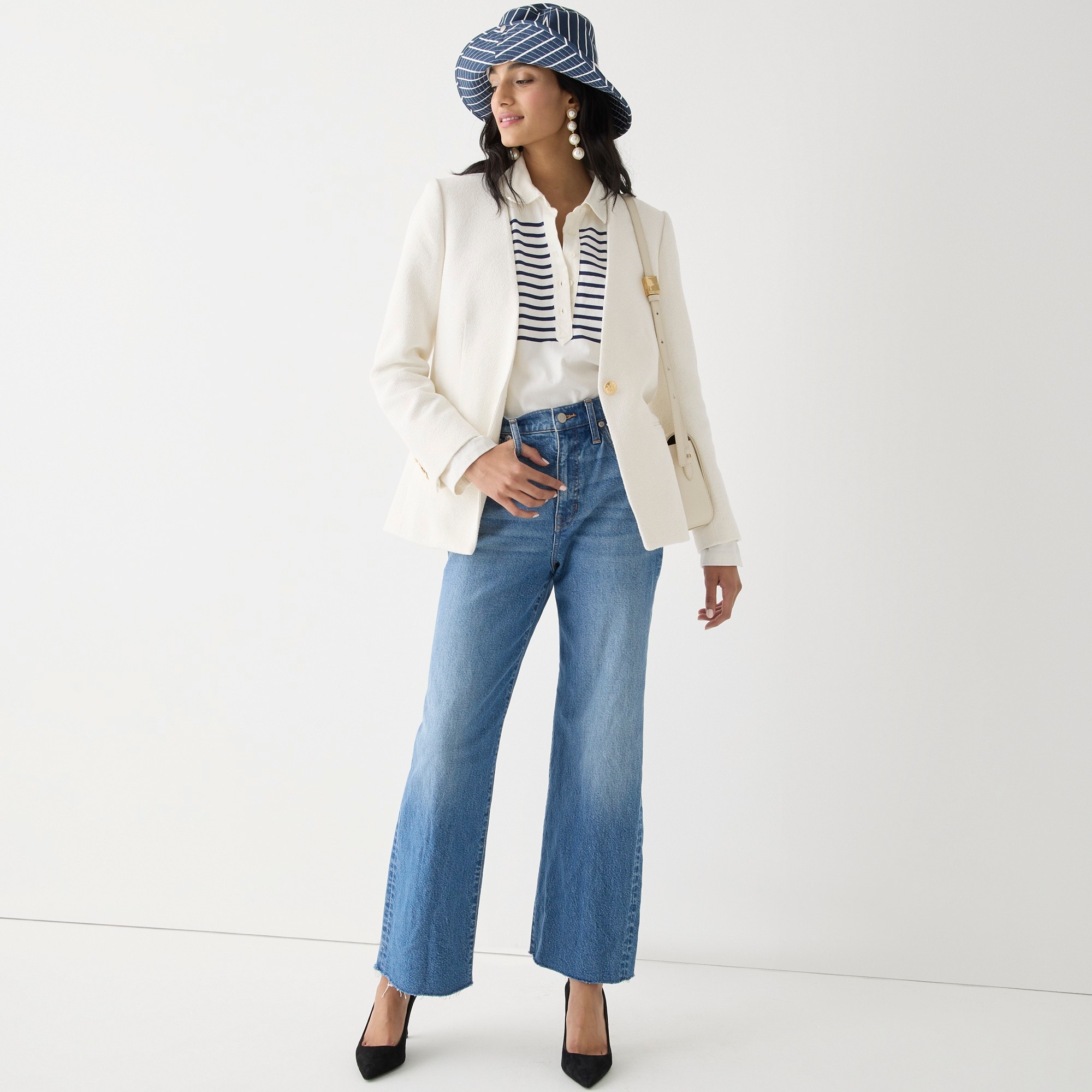 Slim wide-leg jean in Lakeshore wash