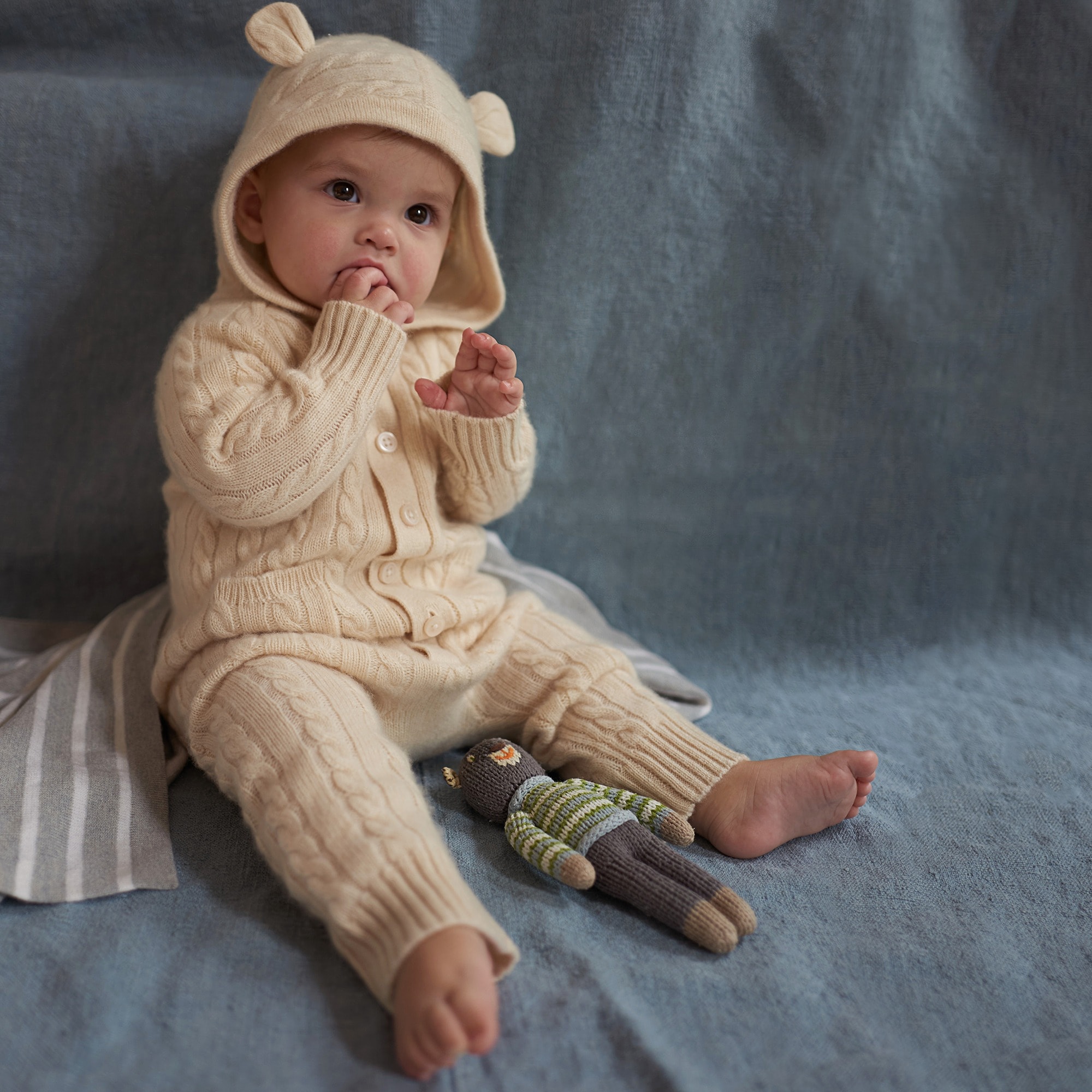 Limited-edition baby cashmere cable-knit bear one-piece