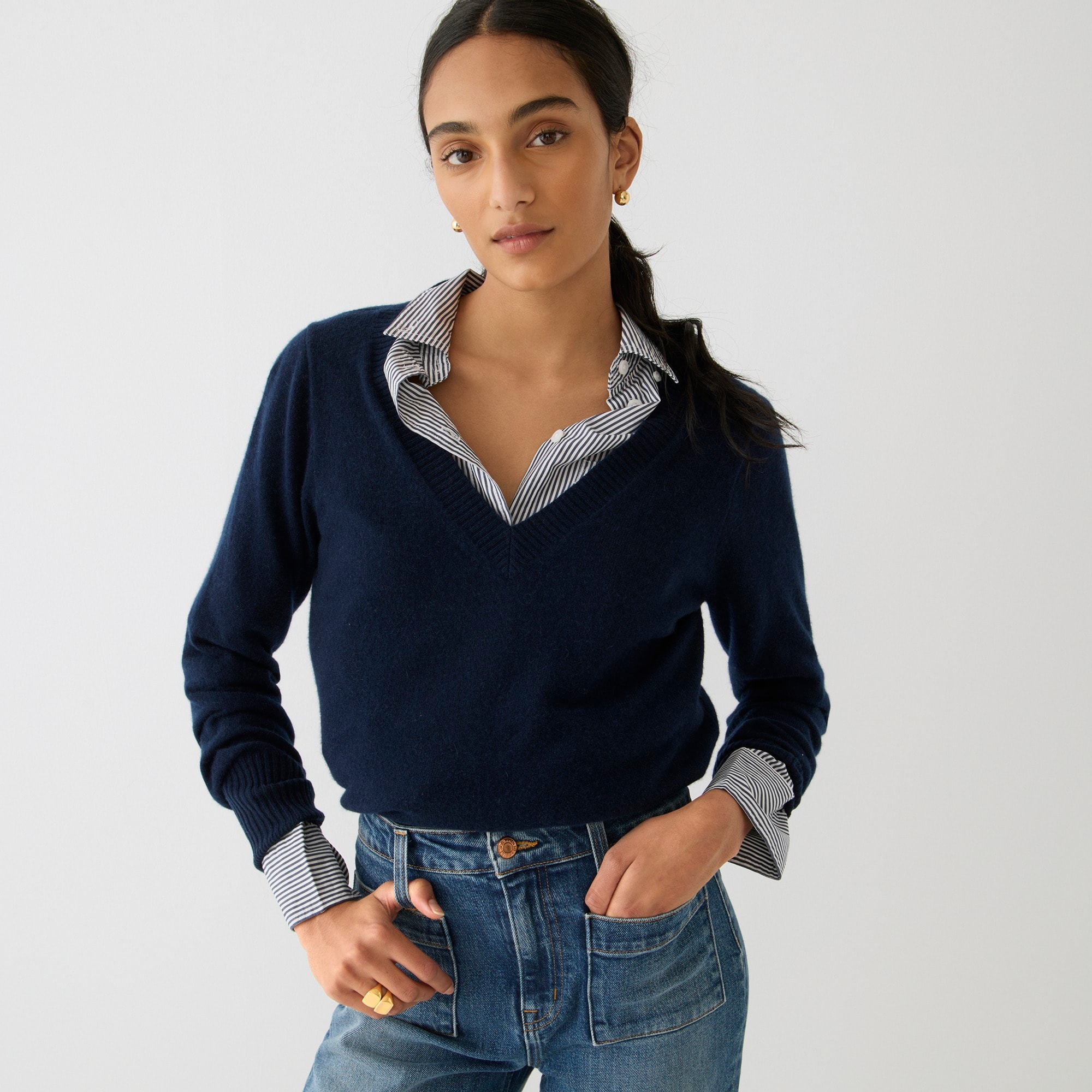 Cashmere cropped V-neck sweater
