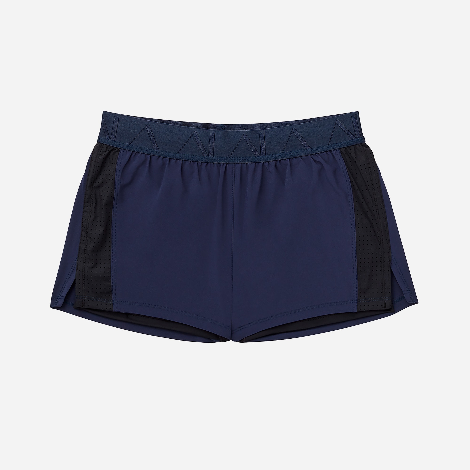 Alala® court short