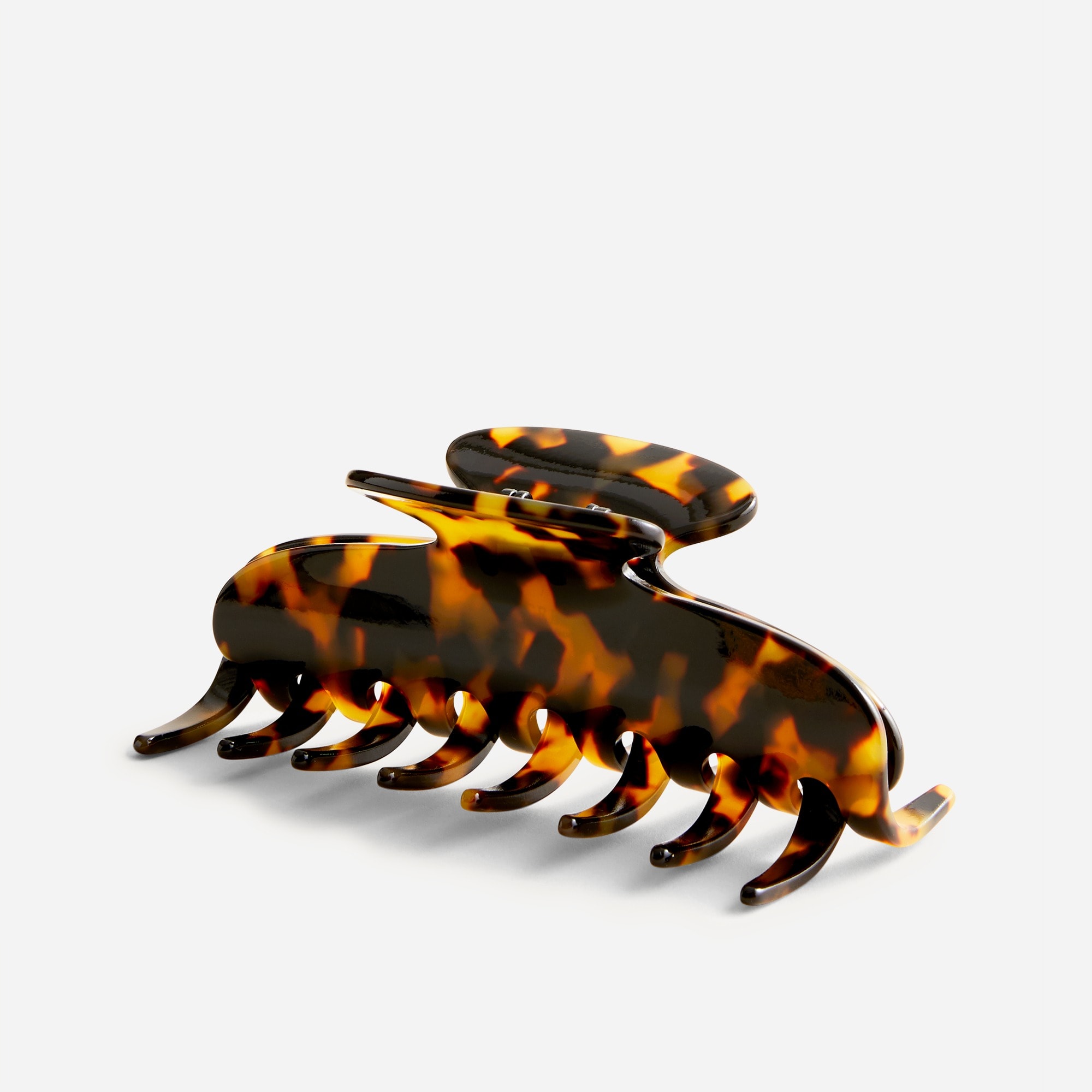 Large claw hair clip in tortoise