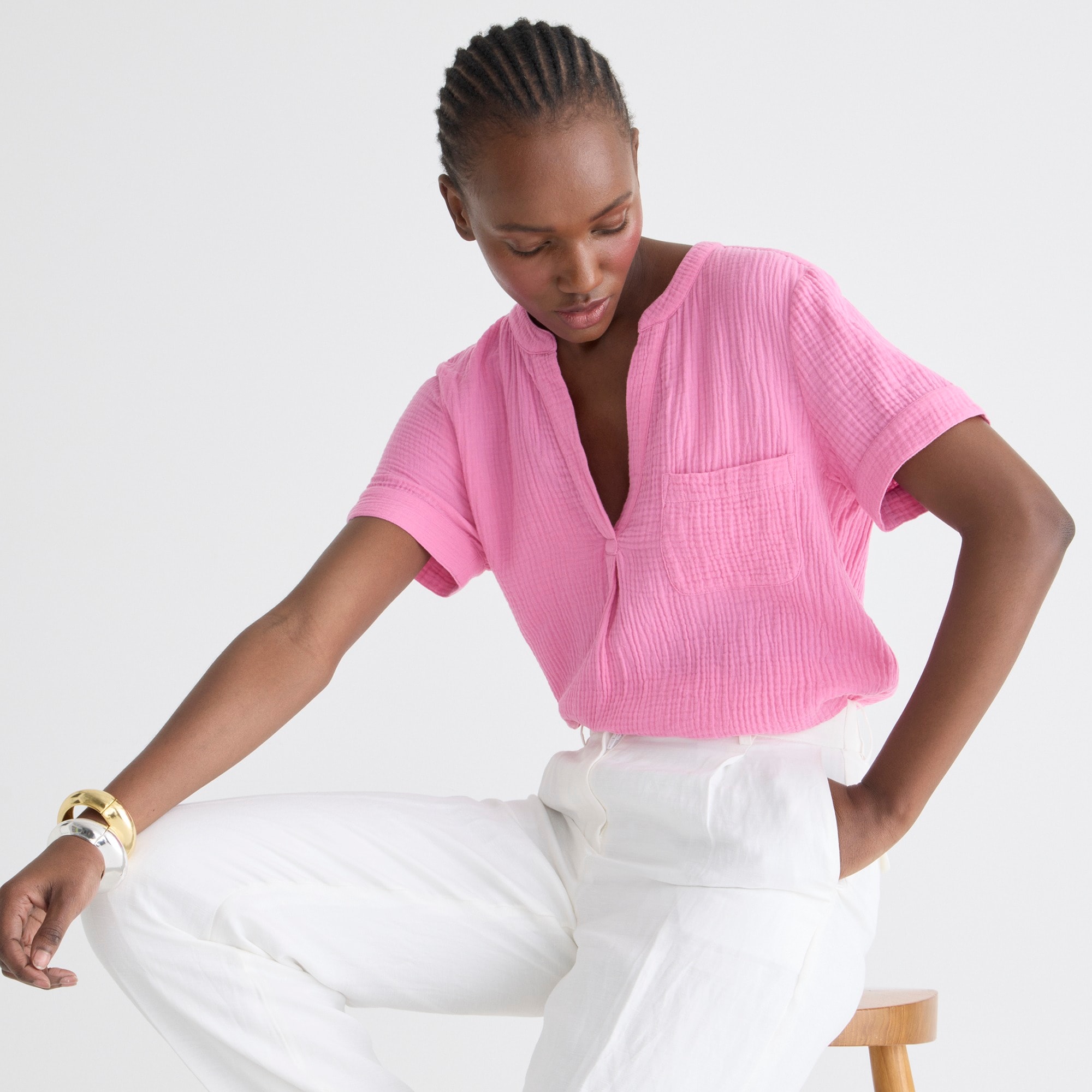 V-neck soft gauze popover