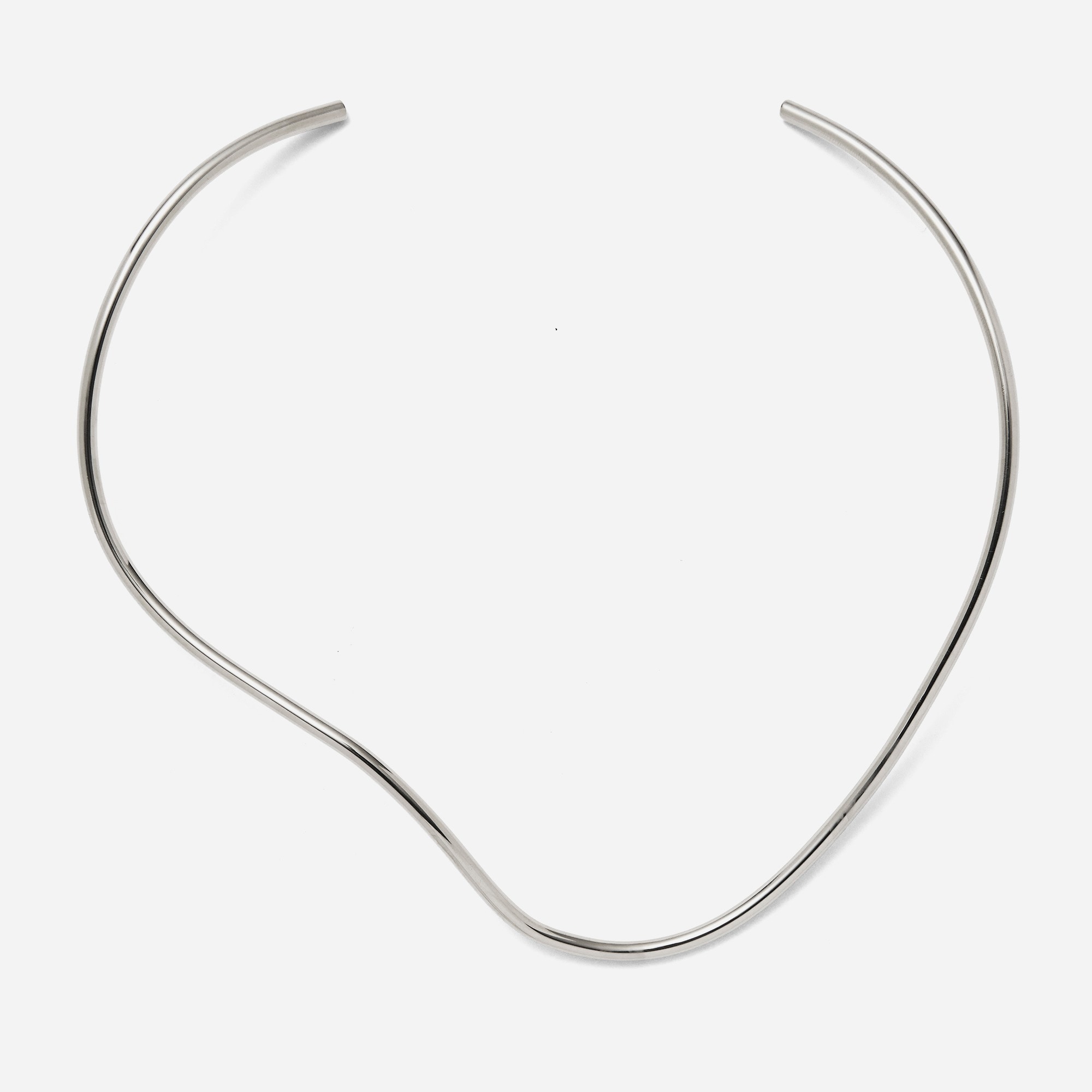 Lady Grey curve collar