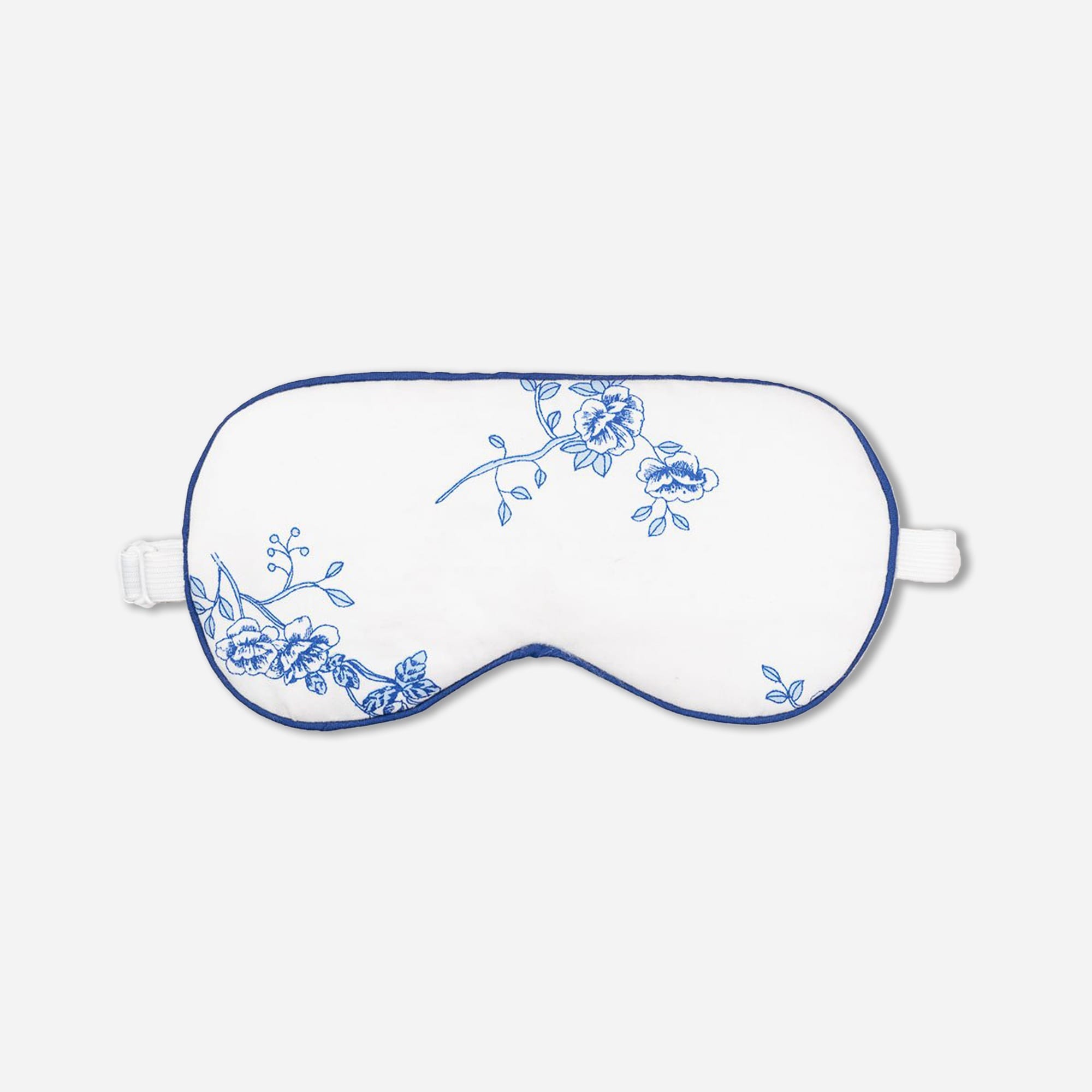 Petite Plume women's traditional eye mask set