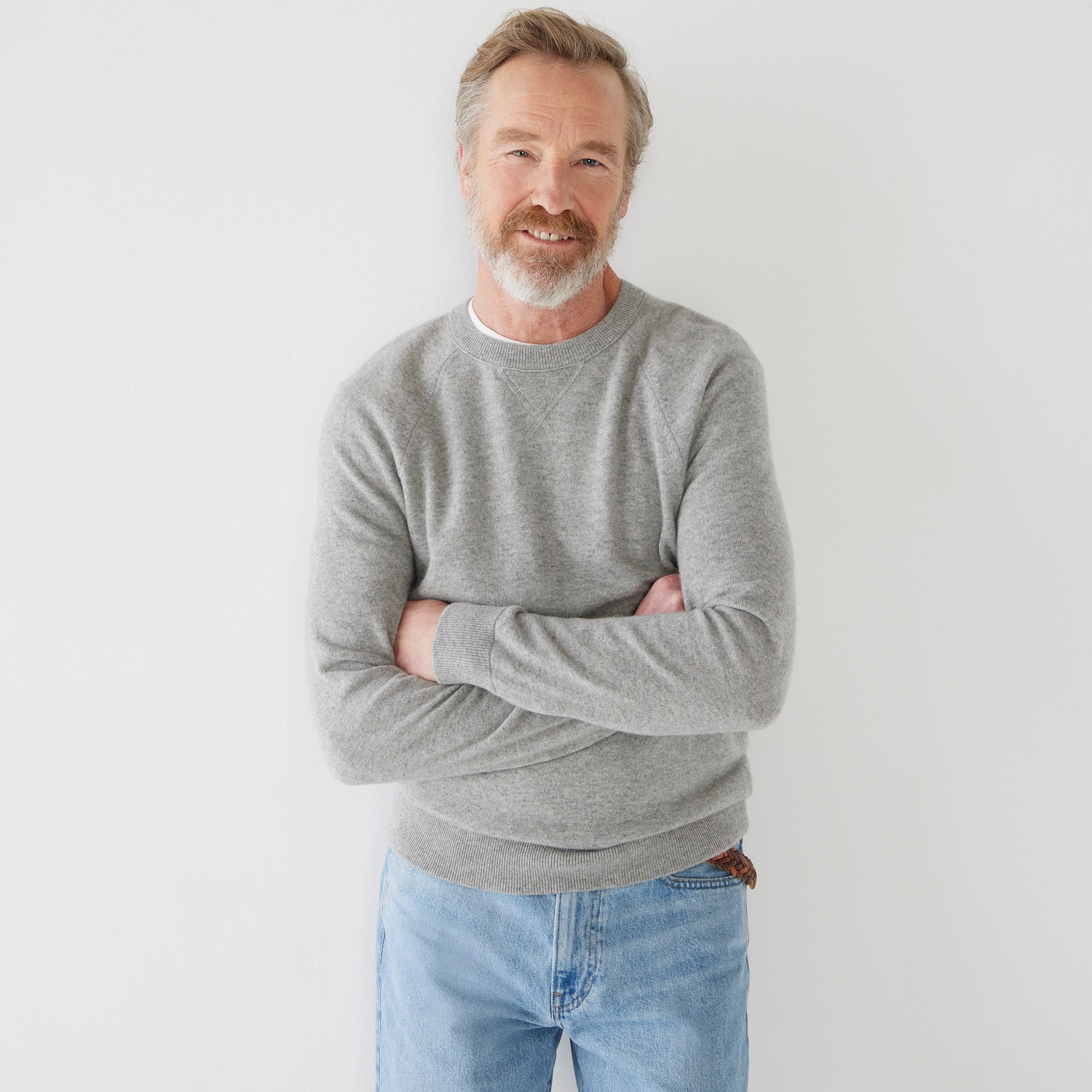 Cashmere raglan-sleeve crewneck sweatshirt