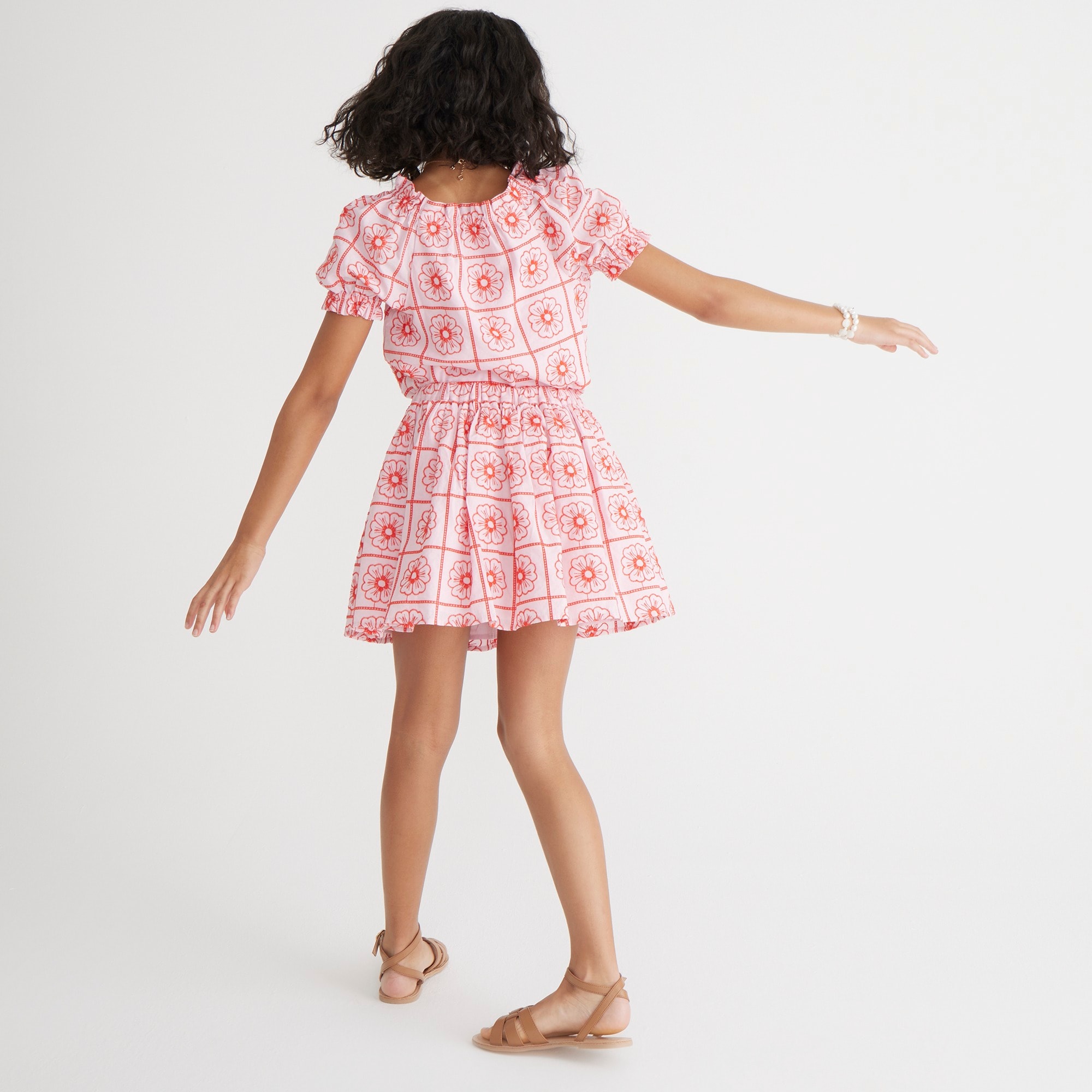 Girls' pull-on skirt with embroidery