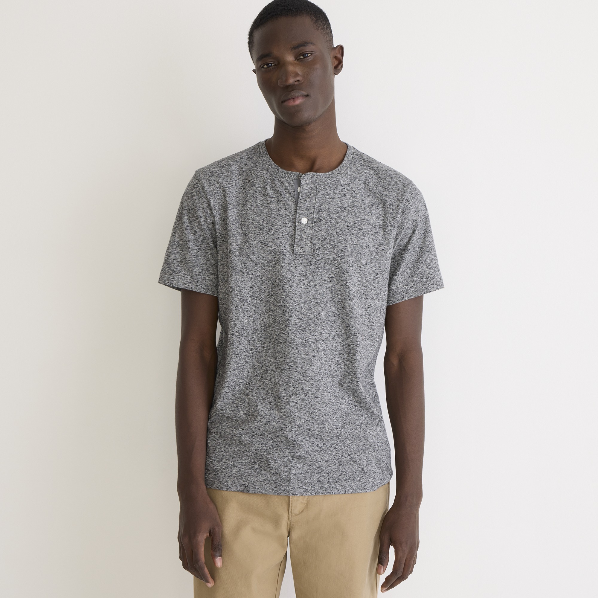 Short-sleeve Broken-in henley