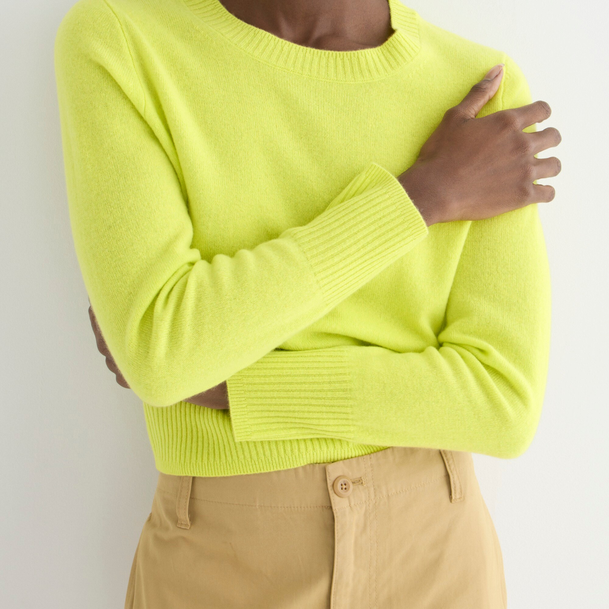 Cropped cashmere crewneck sweater