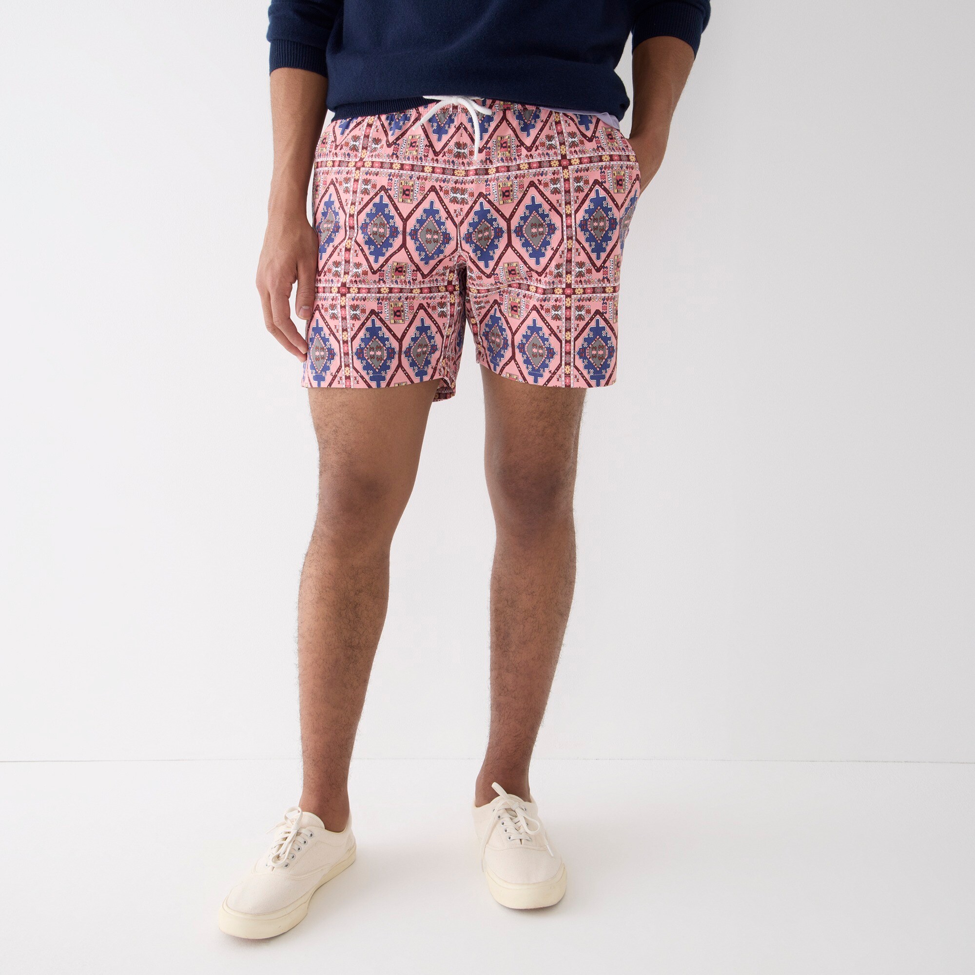 6" stretch swim trunk in print with ECONYL® nylon