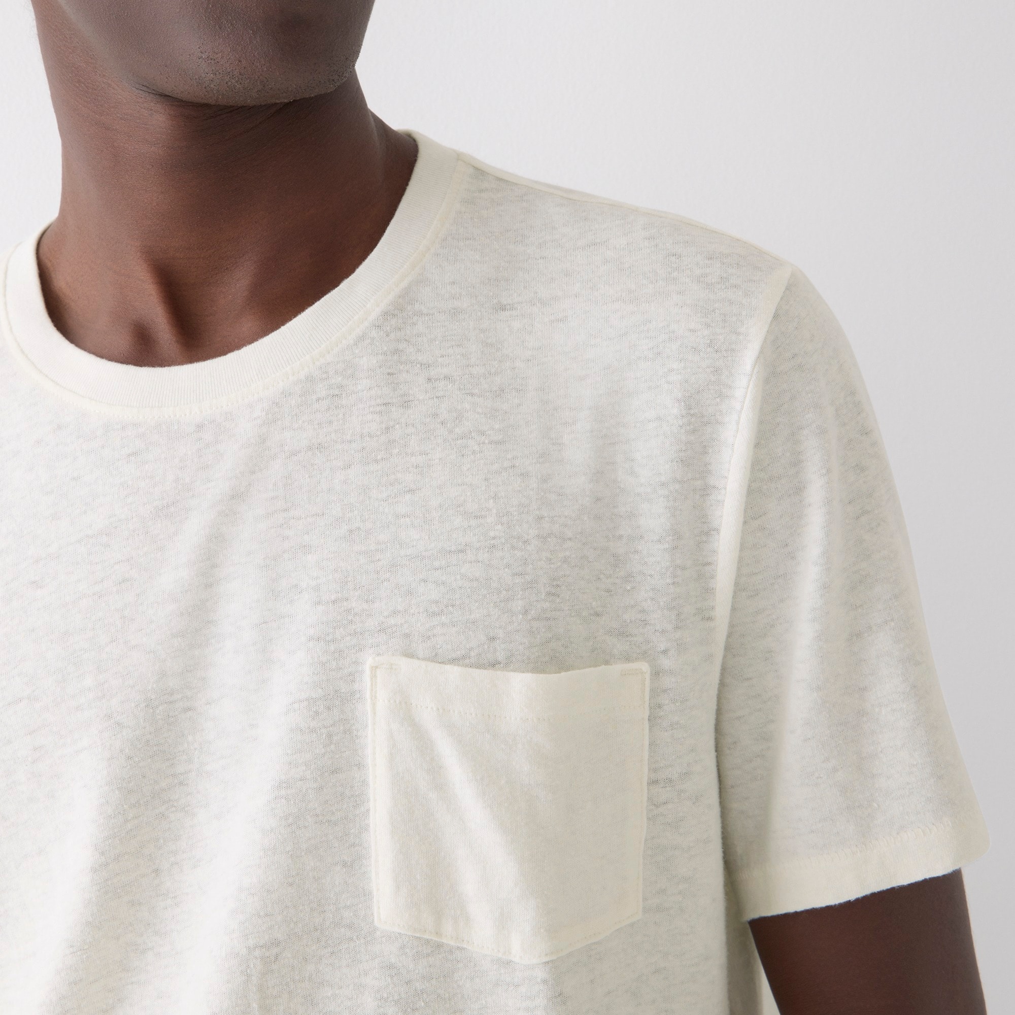 Hemp-organic cotton-blend pocket T-shirt