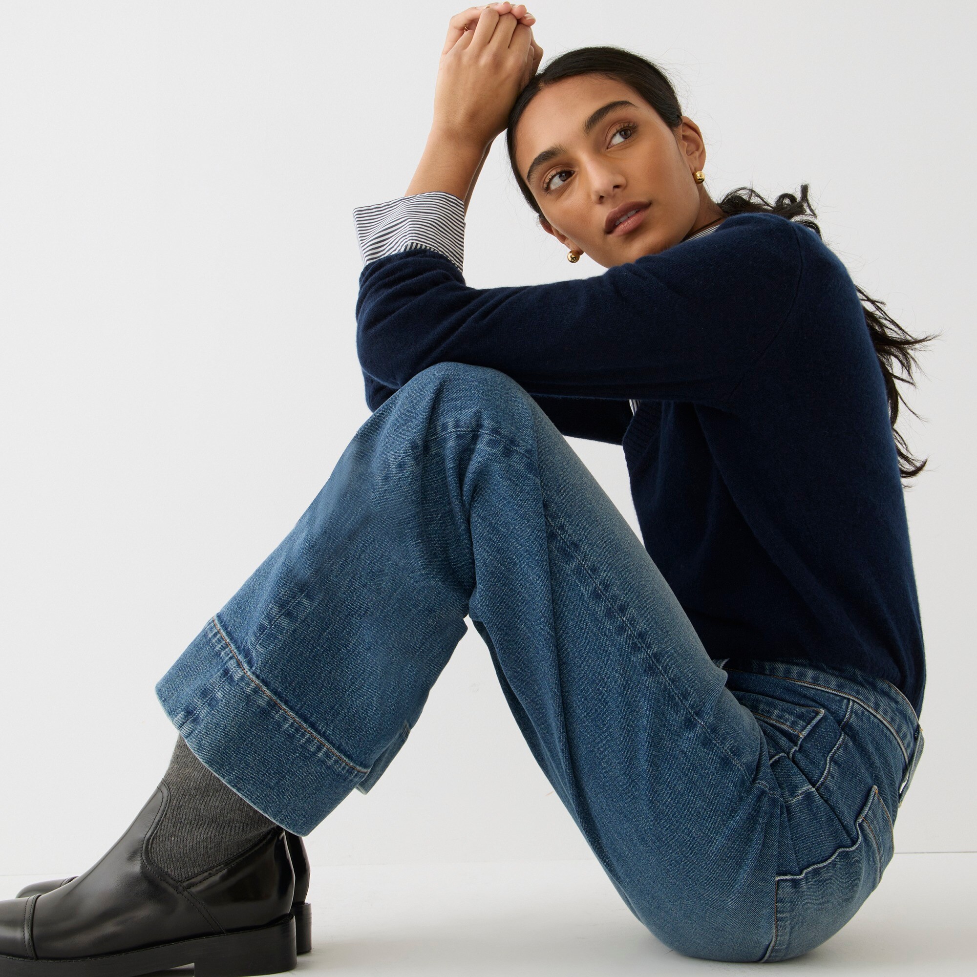 Cashmere cropped V-neck sweater