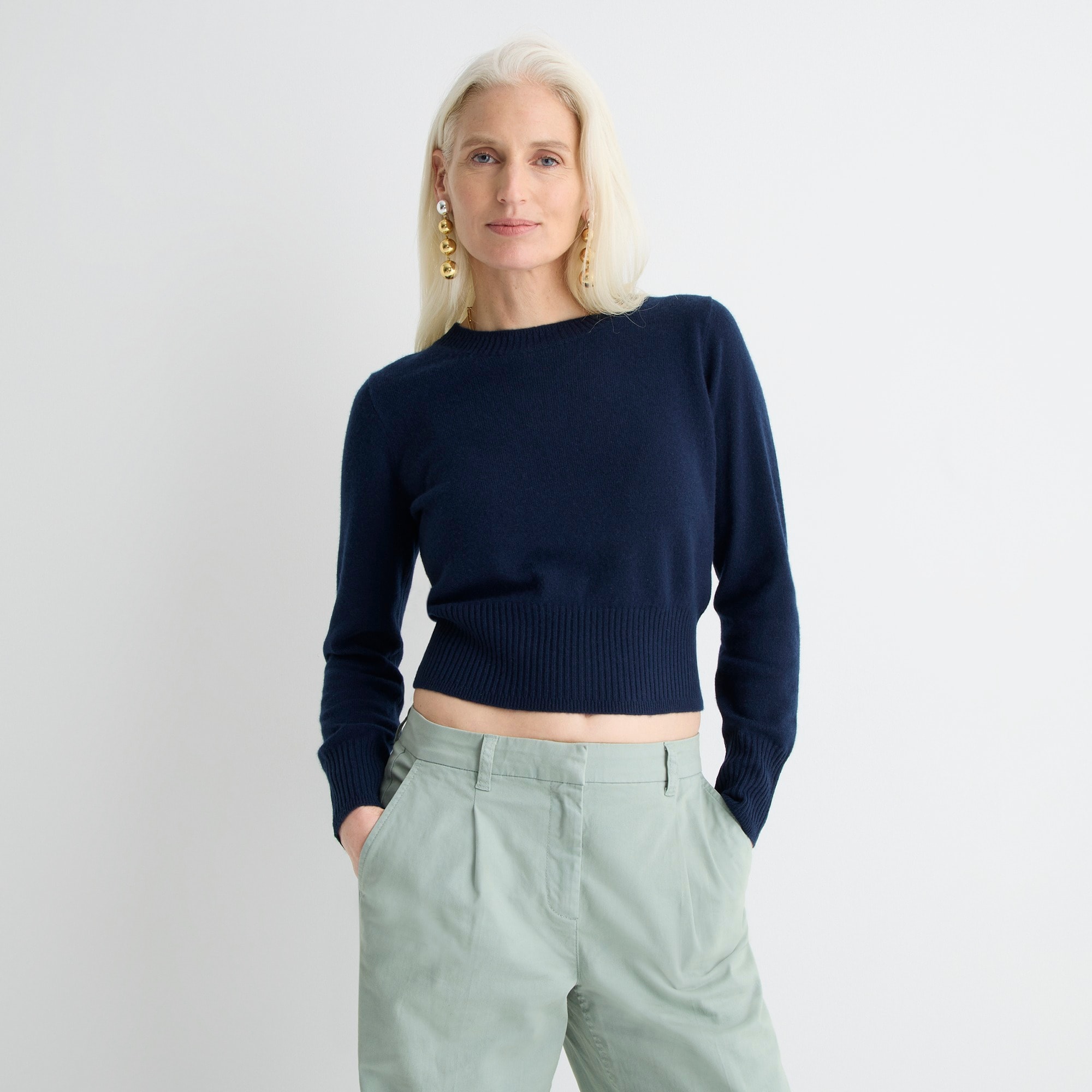 Cropped cashmere crewneck sweater