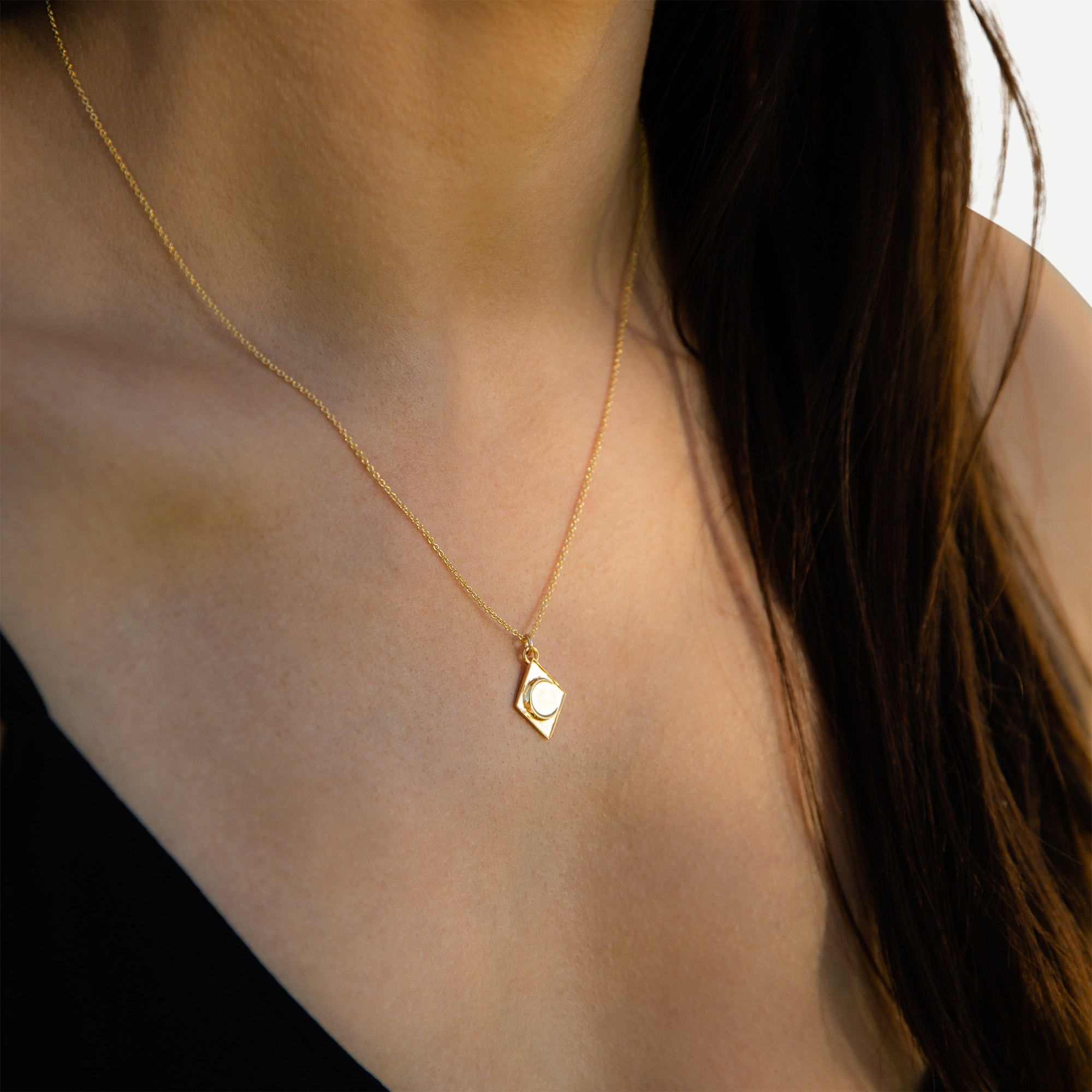 TALON JEWELRY crescent moon pendant necklace