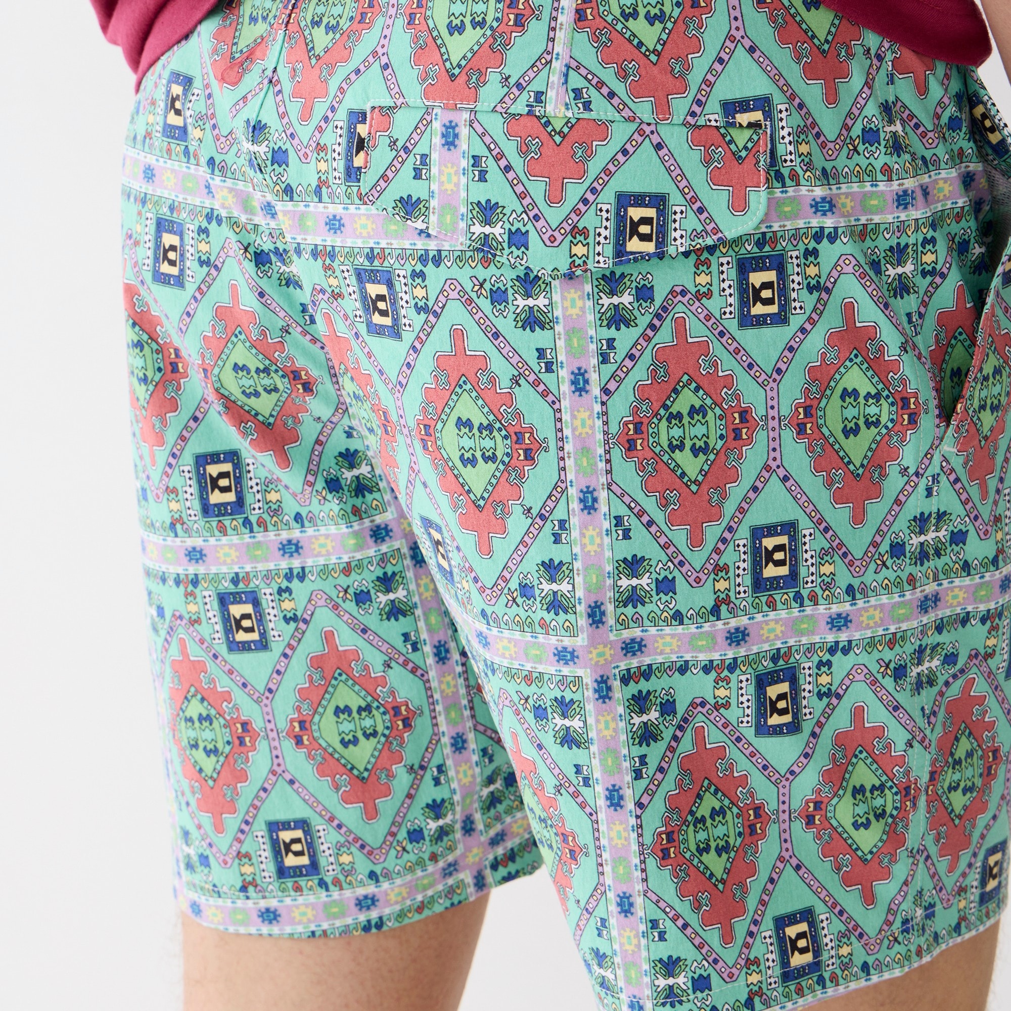 7'' stretch breaker board short in print with ECONYL® nylon