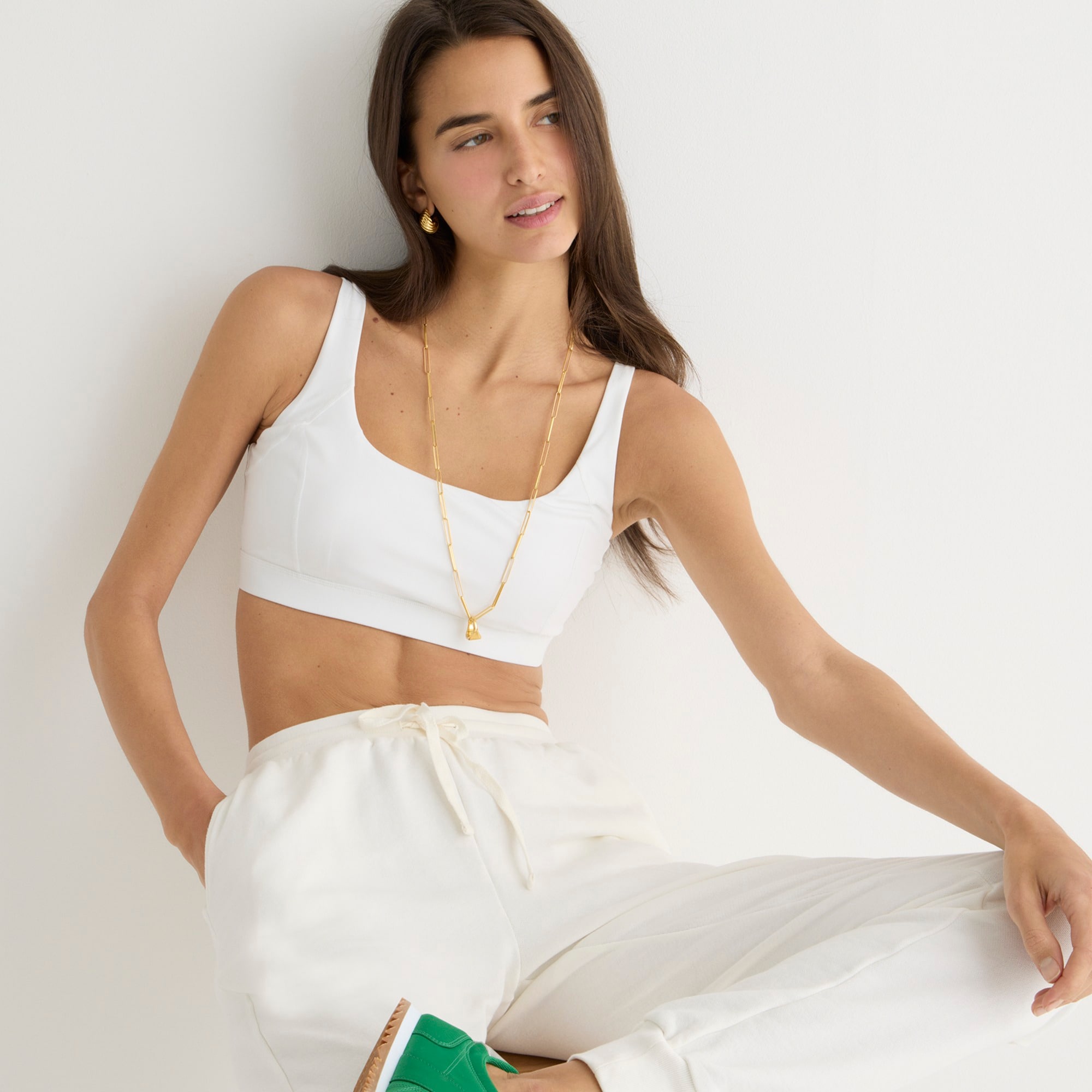 CloudStretch scoopneck sports bra